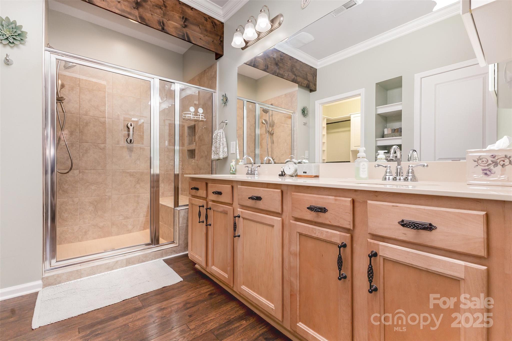 5129 Looking Glass Trail — Denver