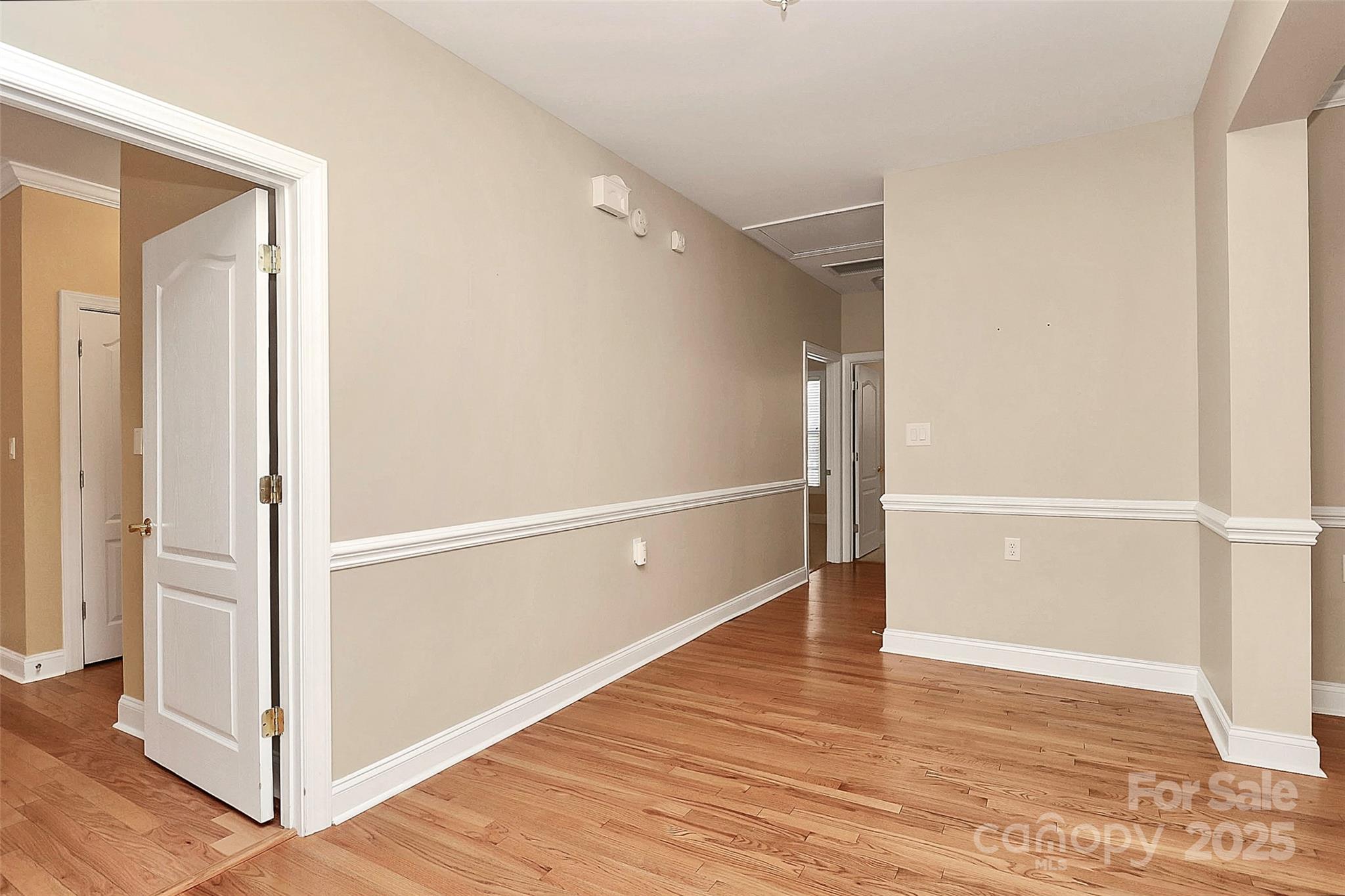 10046 Bishops Gate Boulevard — Pineville