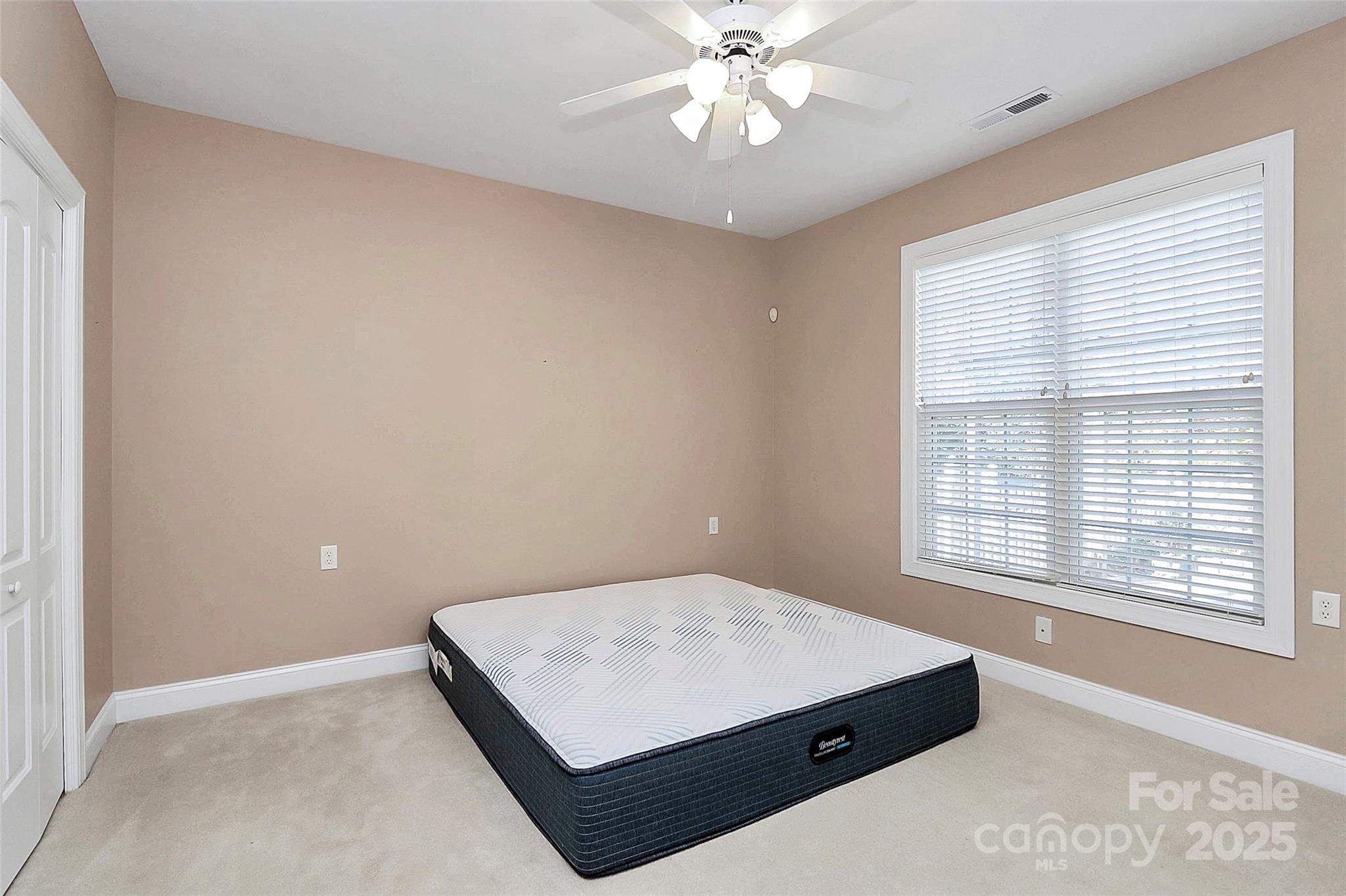 10046 Bishops Gate Boulevard — Pineville
