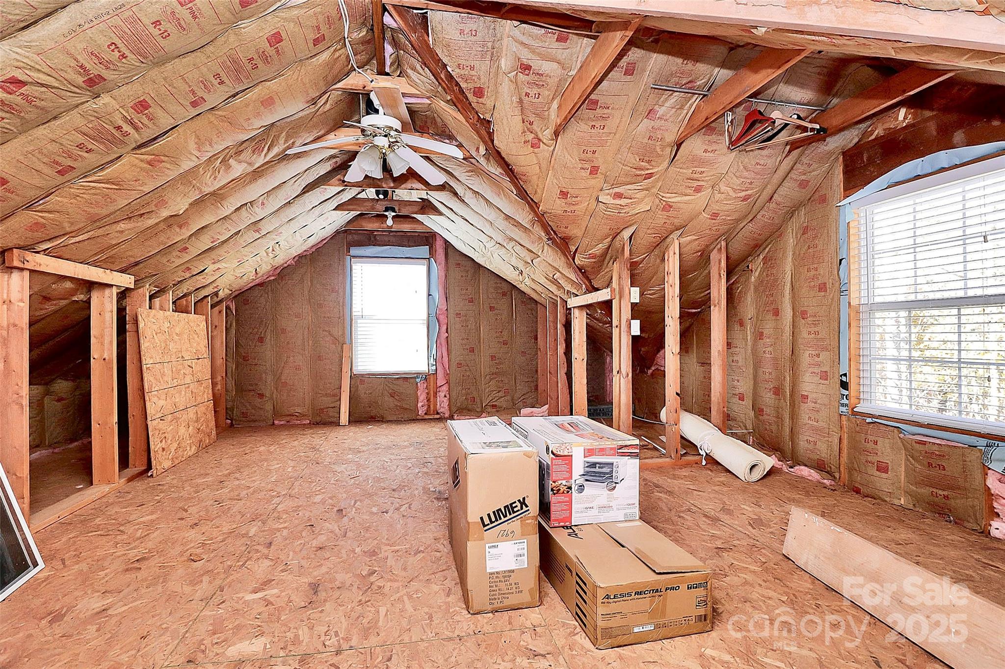 10046 Bishops Gate Boulevard — Pineville