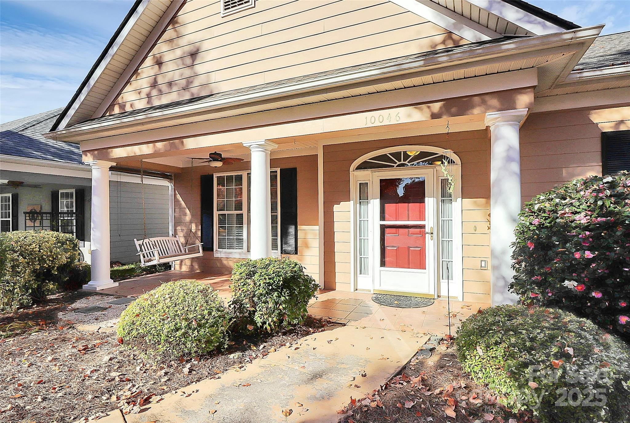 10046 Bishops Gate Boulevard — Pineville