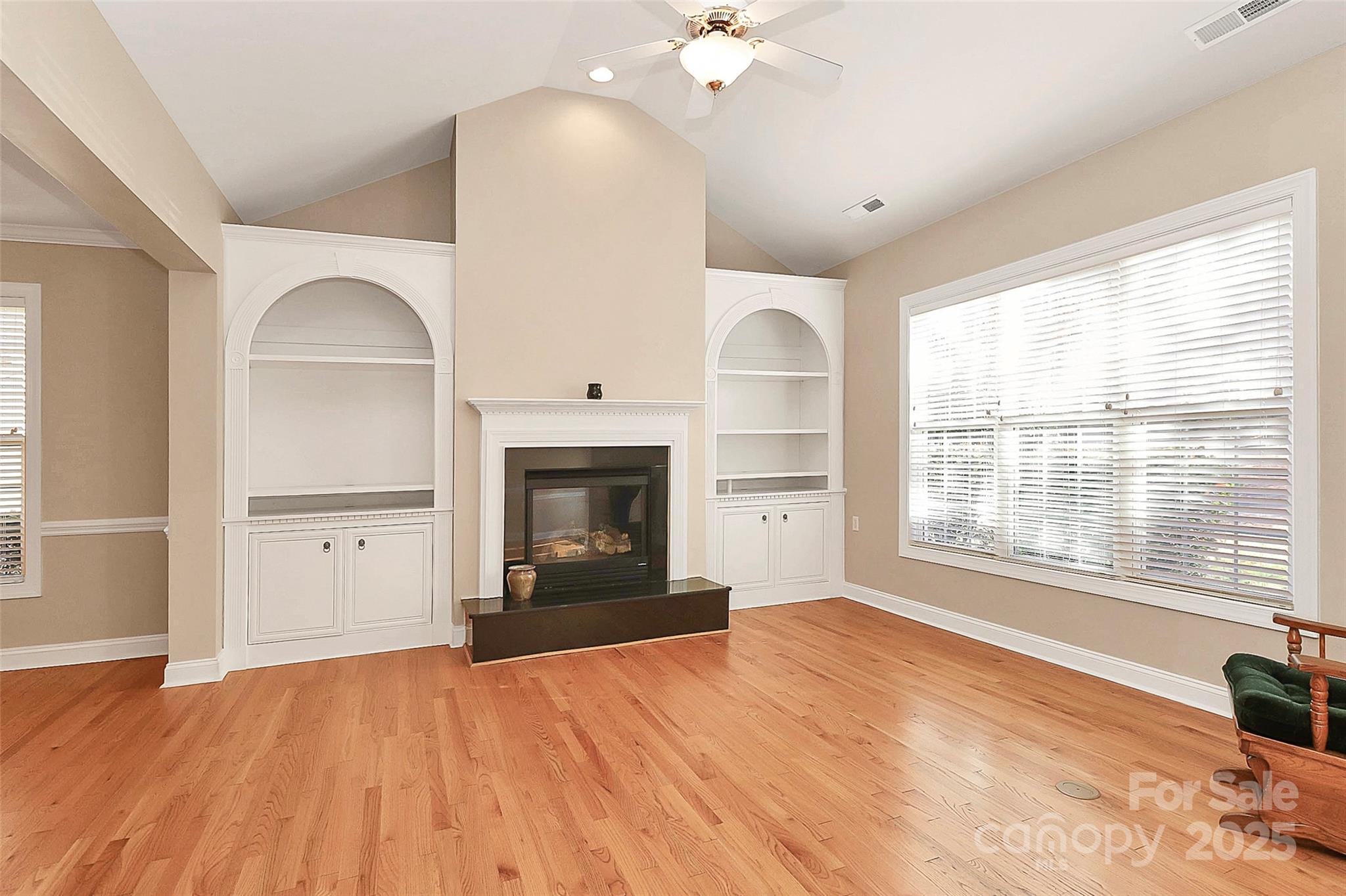 10046 Bishops Gate Boulevard — Pineville