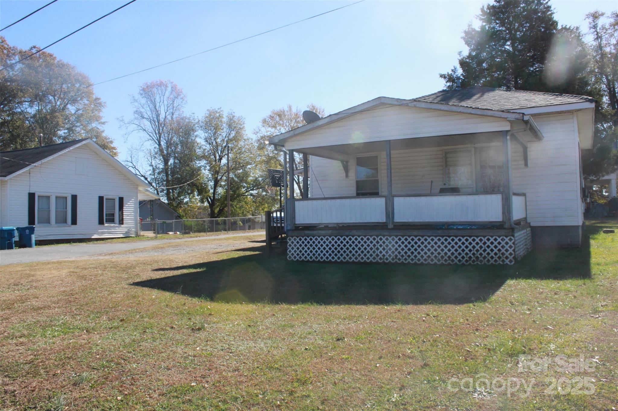 112 Eastside Drive — Forest City