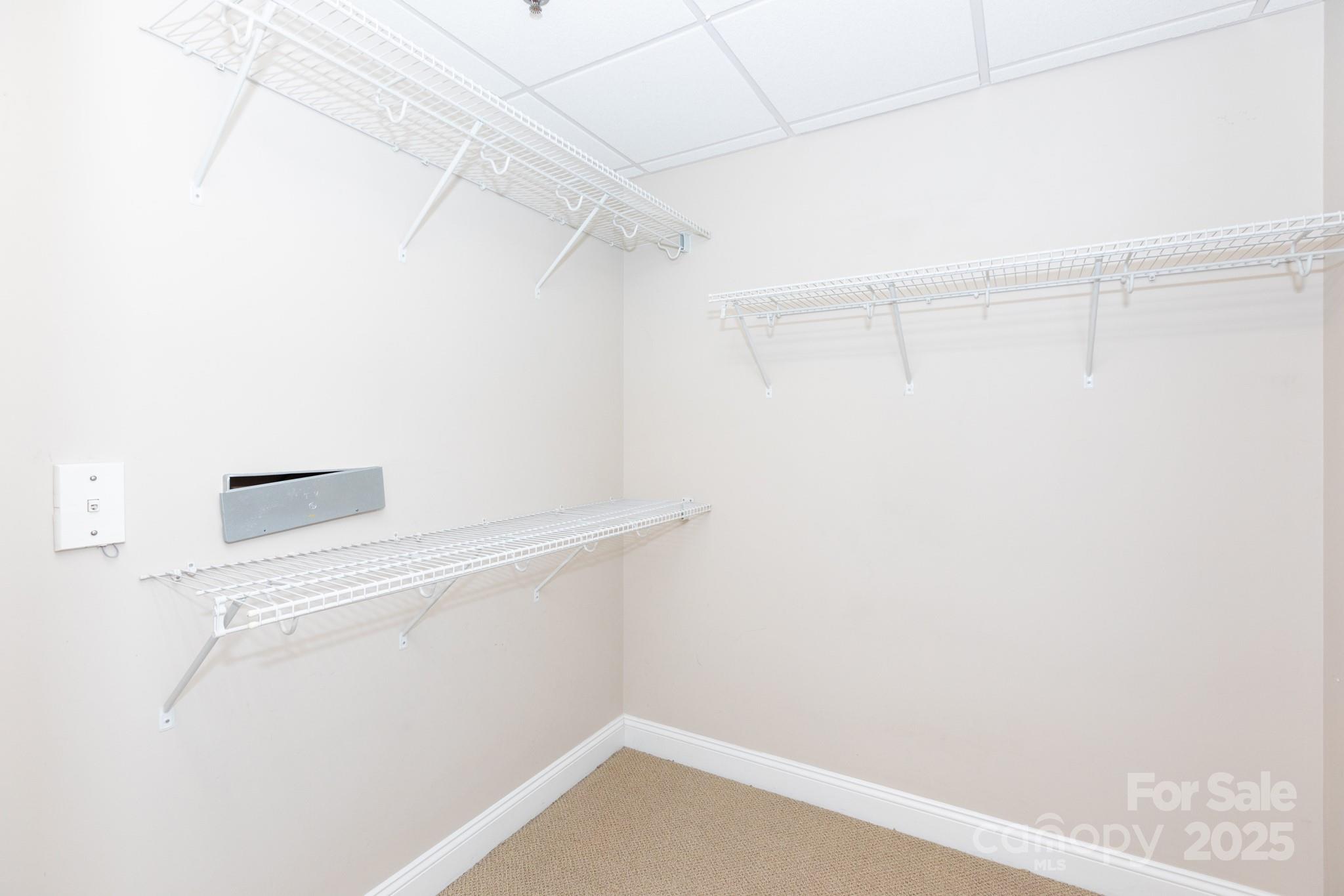 3920 Sharon Road — Charlotte