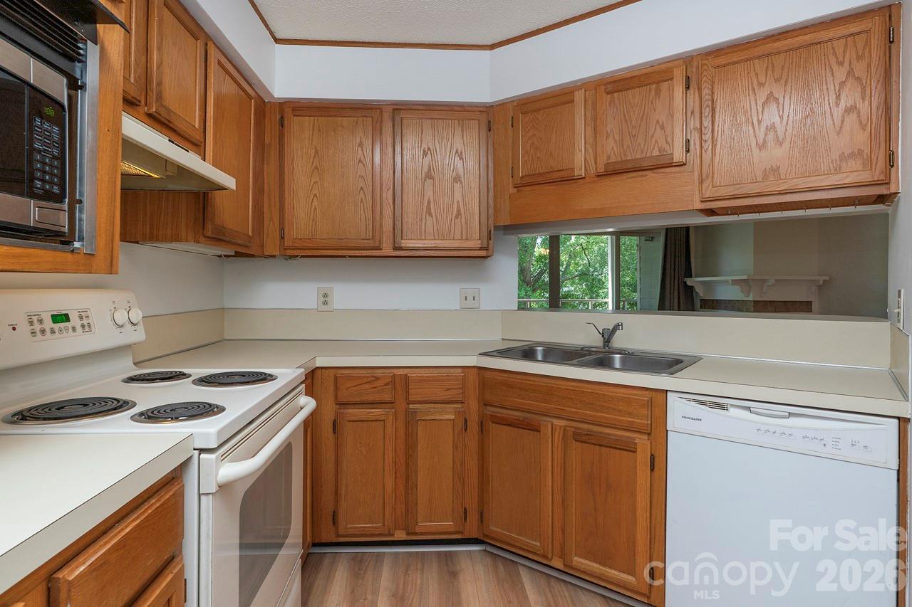 2536 Stradbrook Drive #B — Charlotte