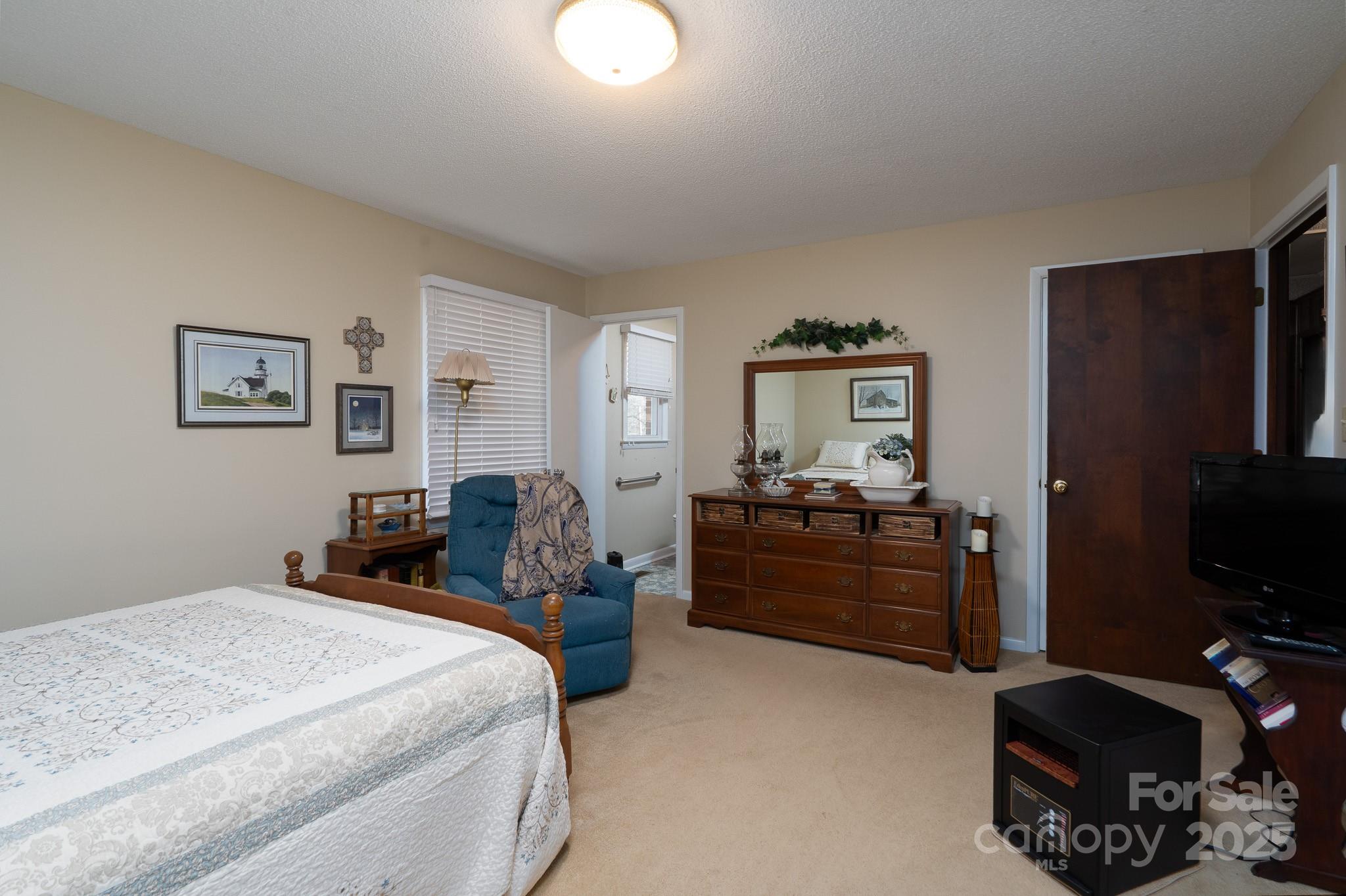 257 Rocky River Road — Mooresville