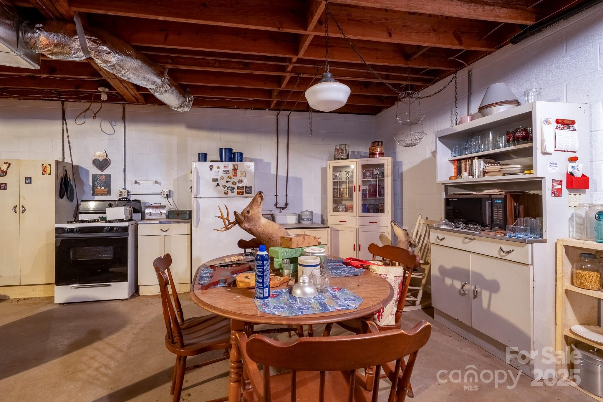 257 Rocky River Road — Mooresville