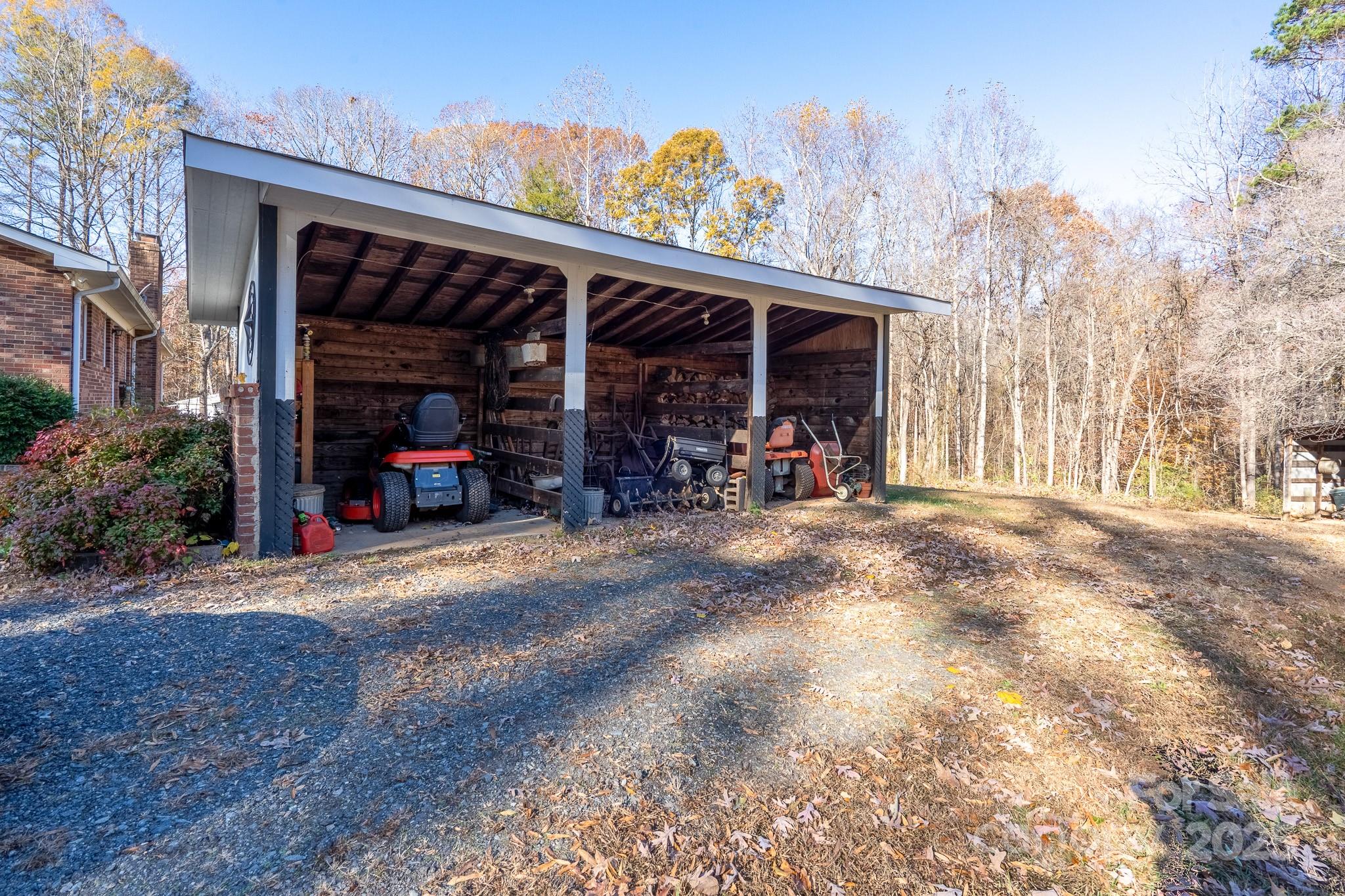 257 Rocky River Road — Mooresville