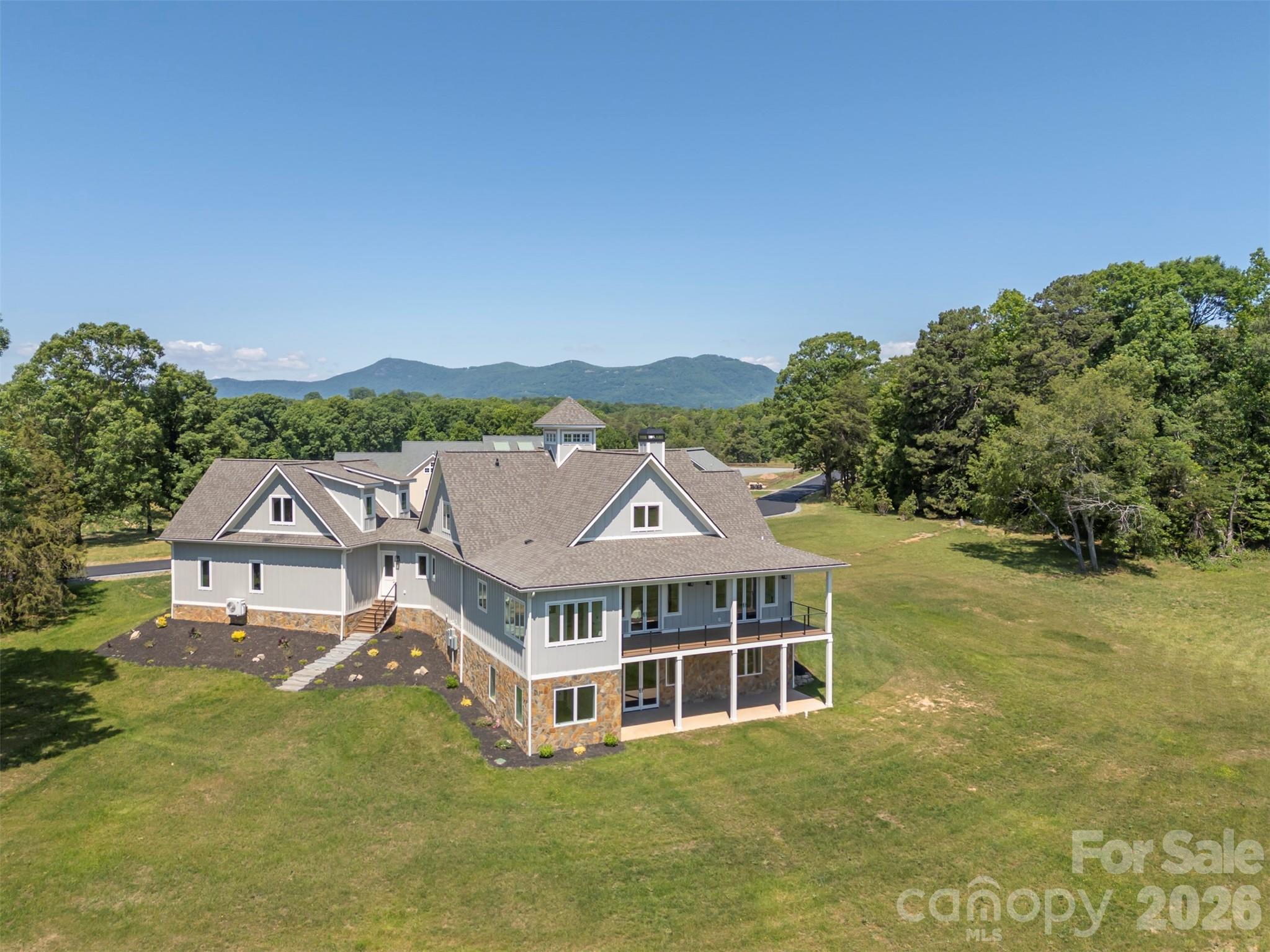 297 Mountain Meadows Lane #7 — Tryon