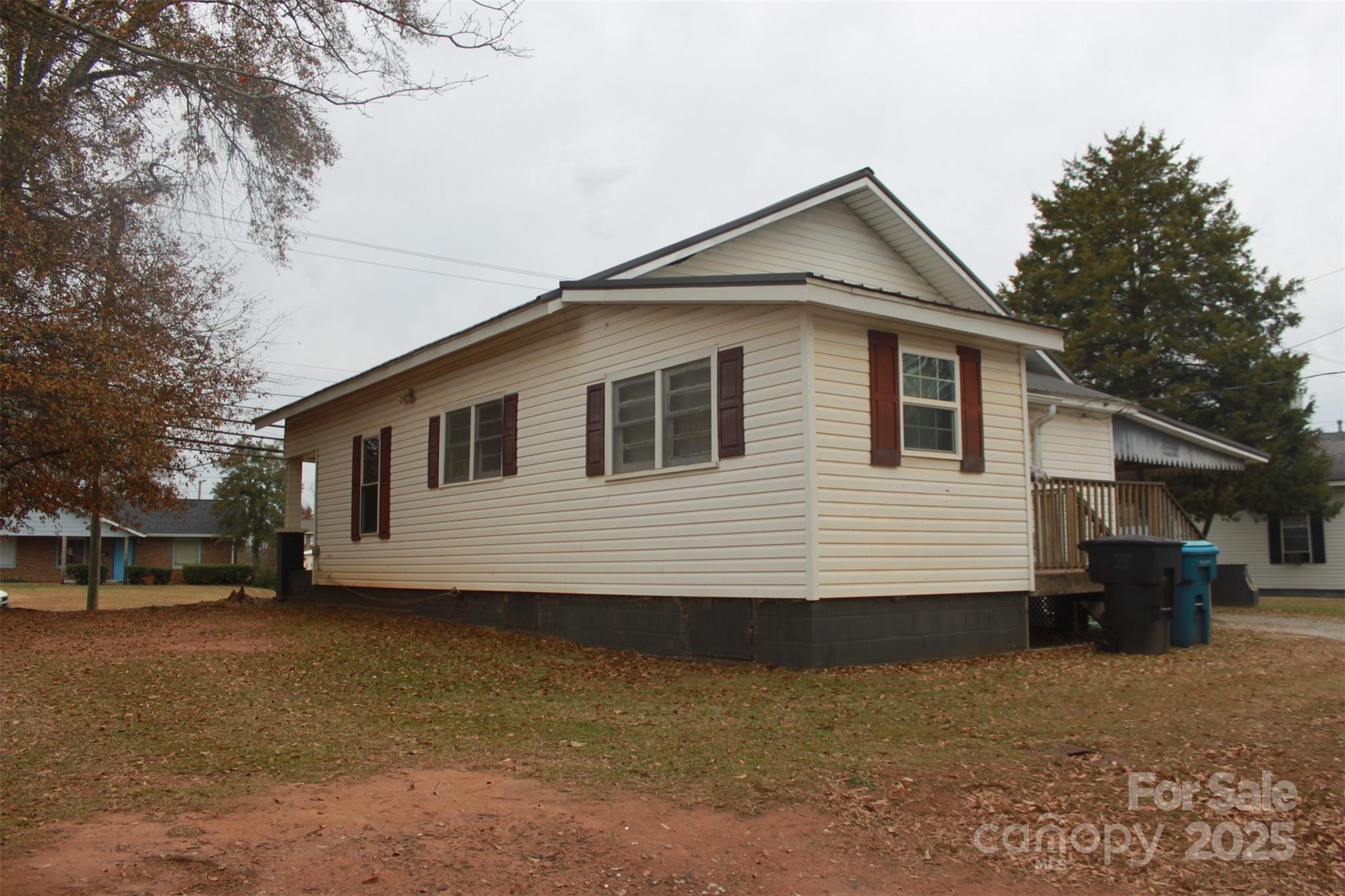 124 Eastside Drive — Forest City