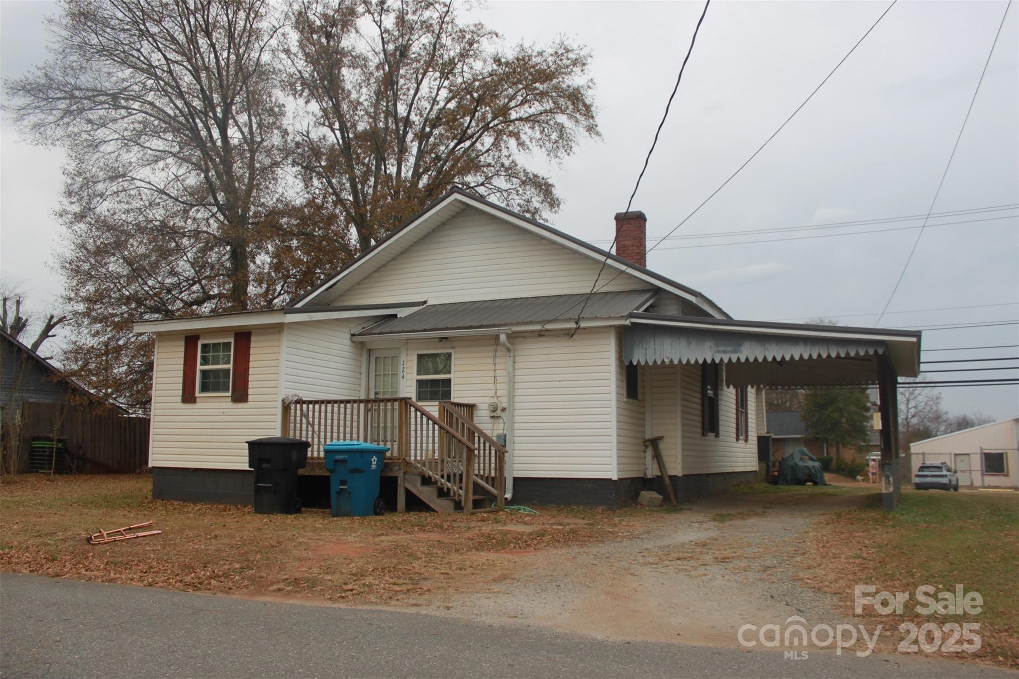 124 Eastside Drive — Forest City