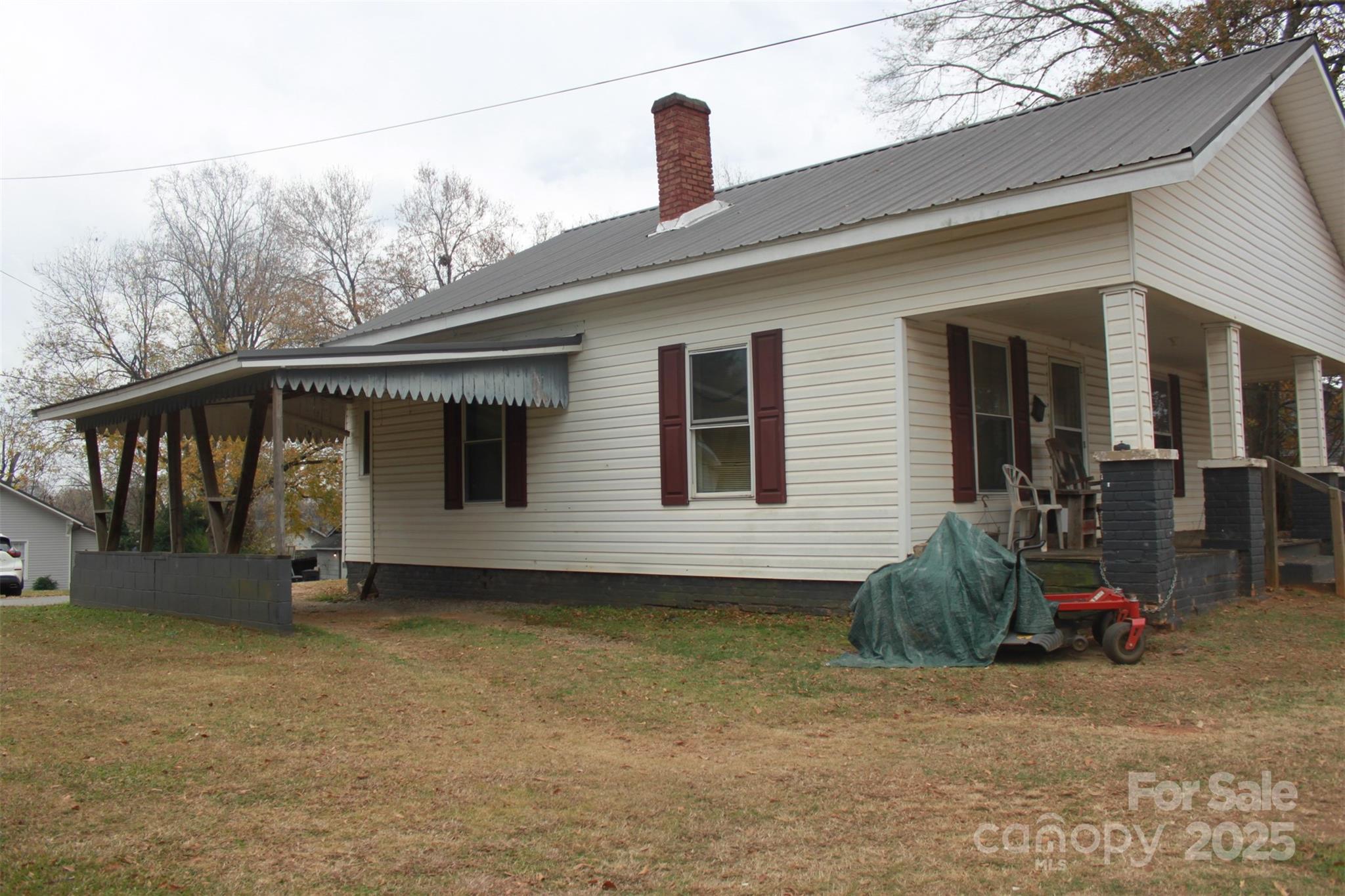 124 Eastside Drive — Forest City