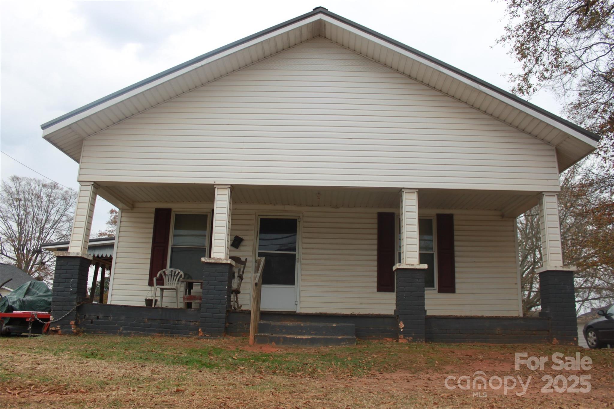 124 Eastside Drive — Forest City