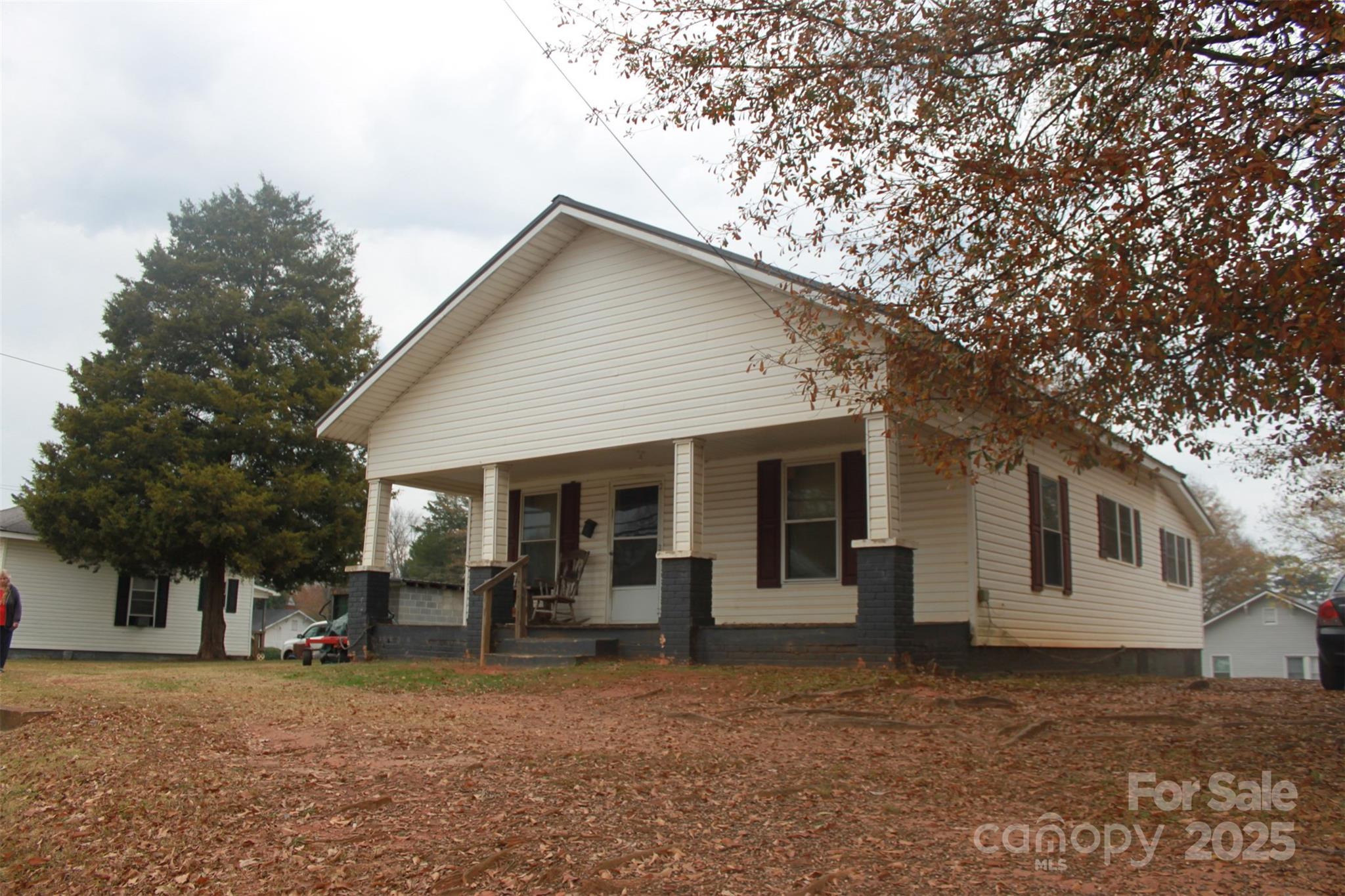 124 Eastside Drive — Forest City