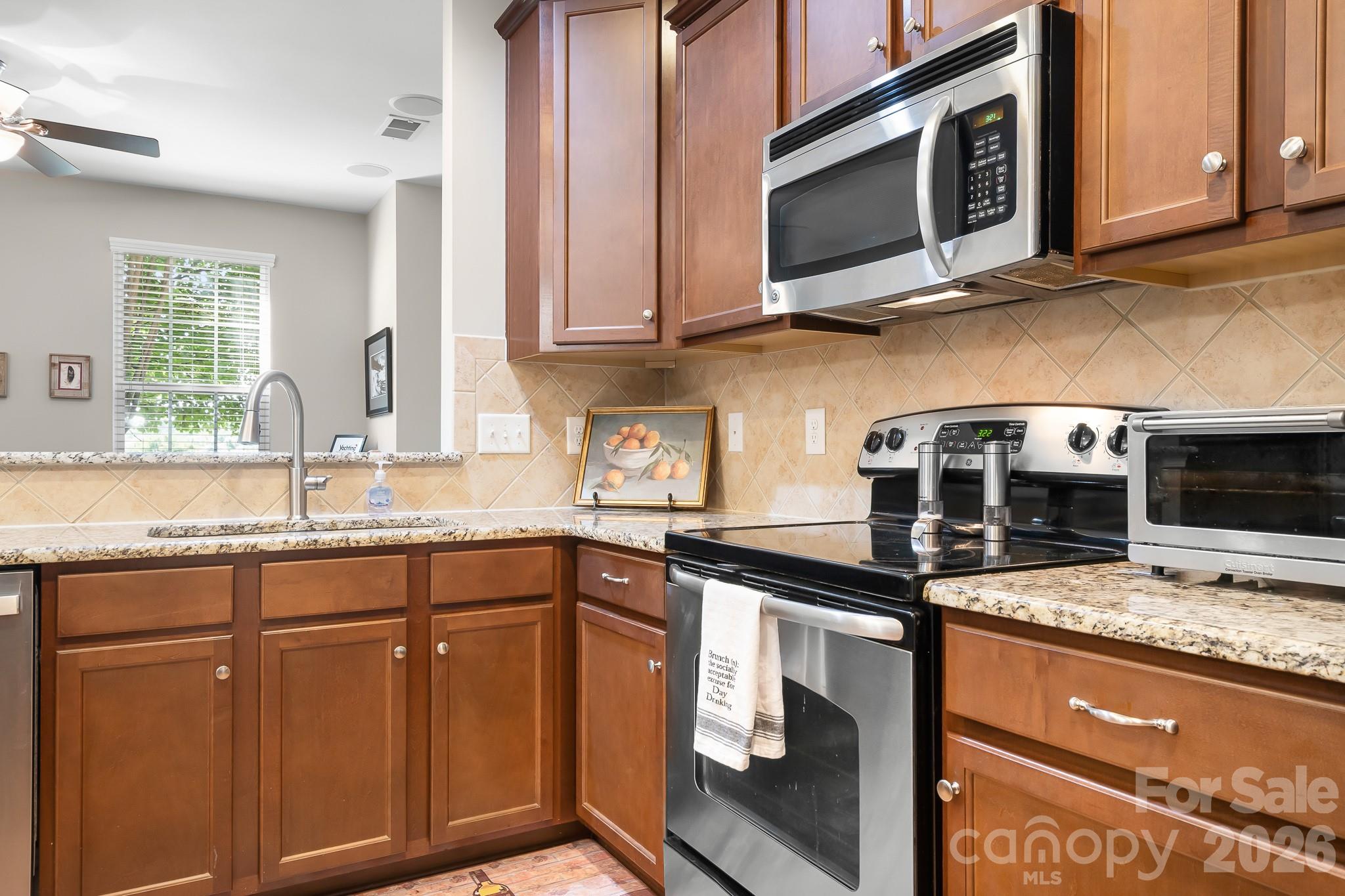 18478 W Catawba Avenue — Cornelius