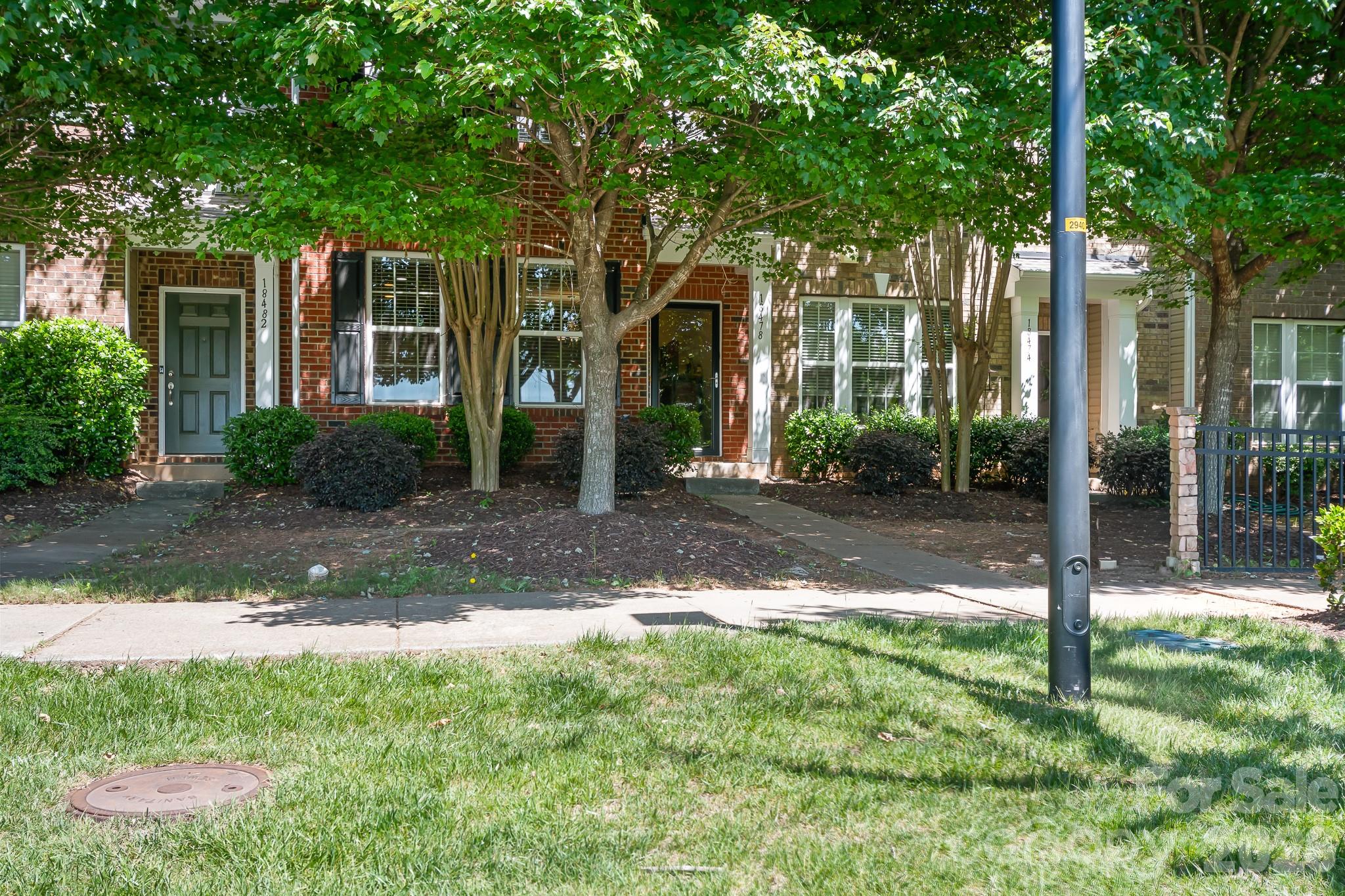 18478 W Catawba Avenue — Cornelius