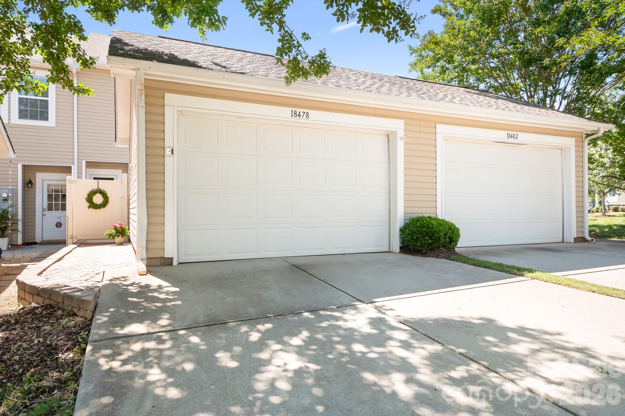 18478 W Catawba Avenue — Cornelius