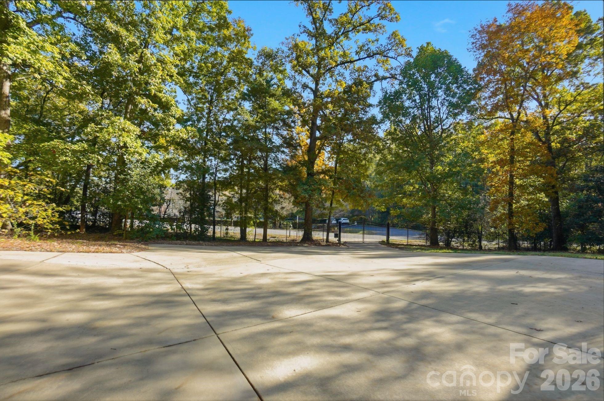3475 Pikeview Road — Fort Mill