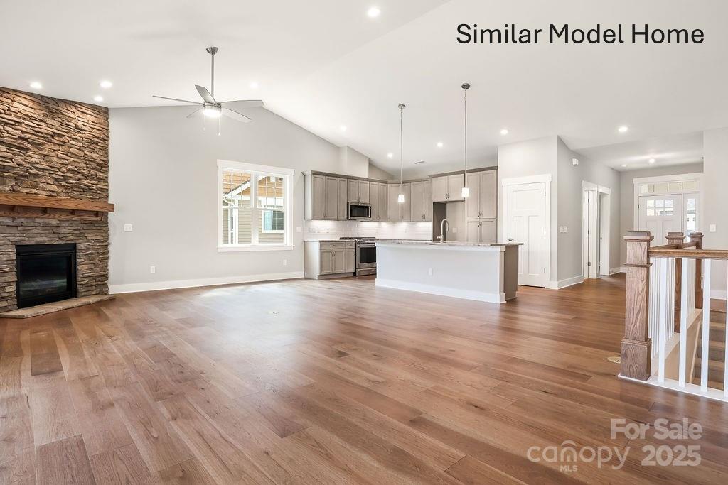 95 Creekside View Drive — Asheville
