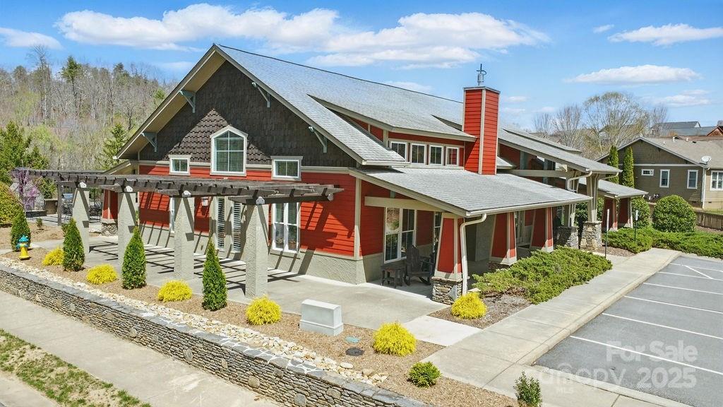 95 Creekside View Drive — Asheville