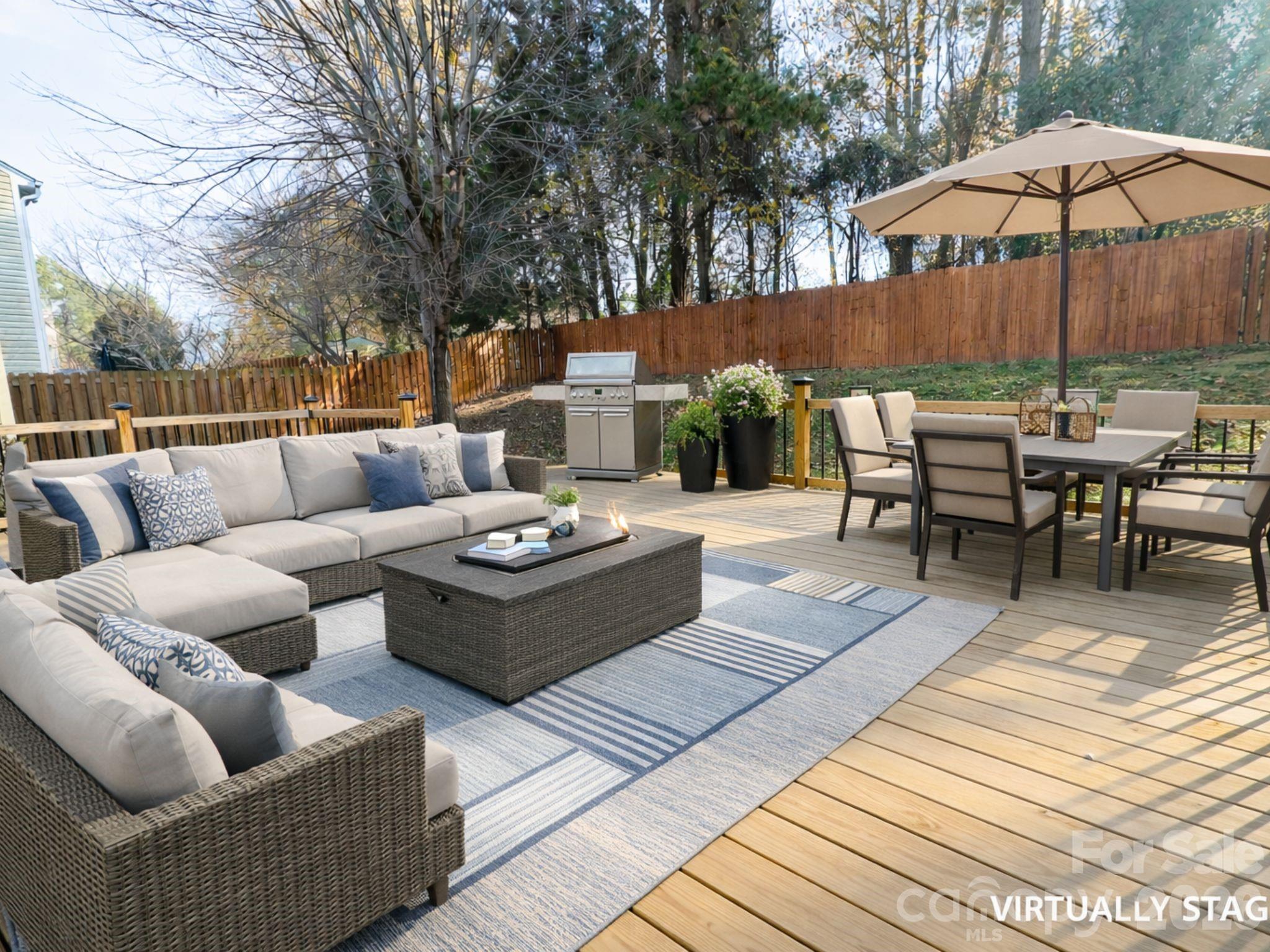 9310 Chastain Walk Drive — Charlotte