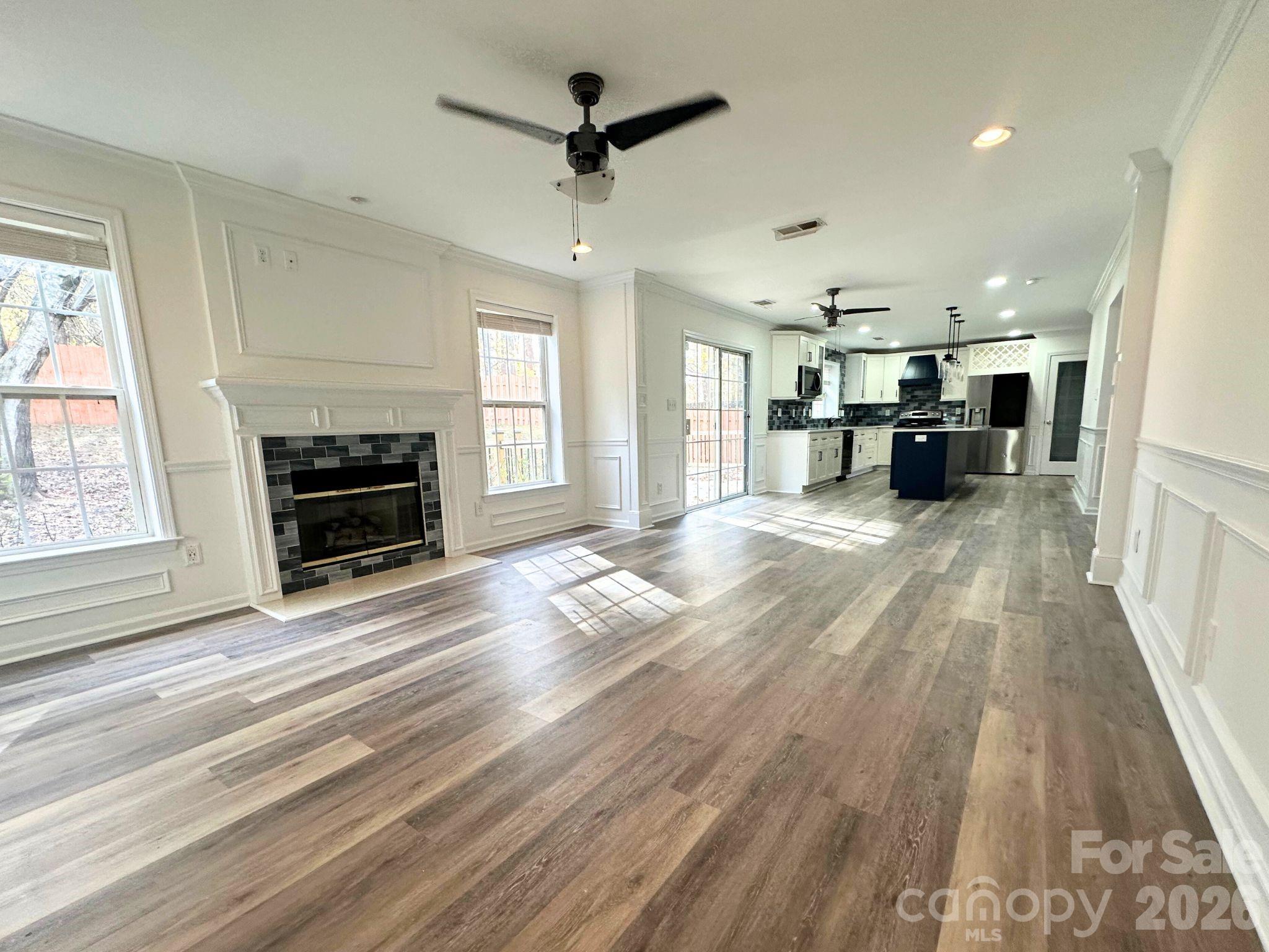9310 Chastain Walk Drive — Charlotte