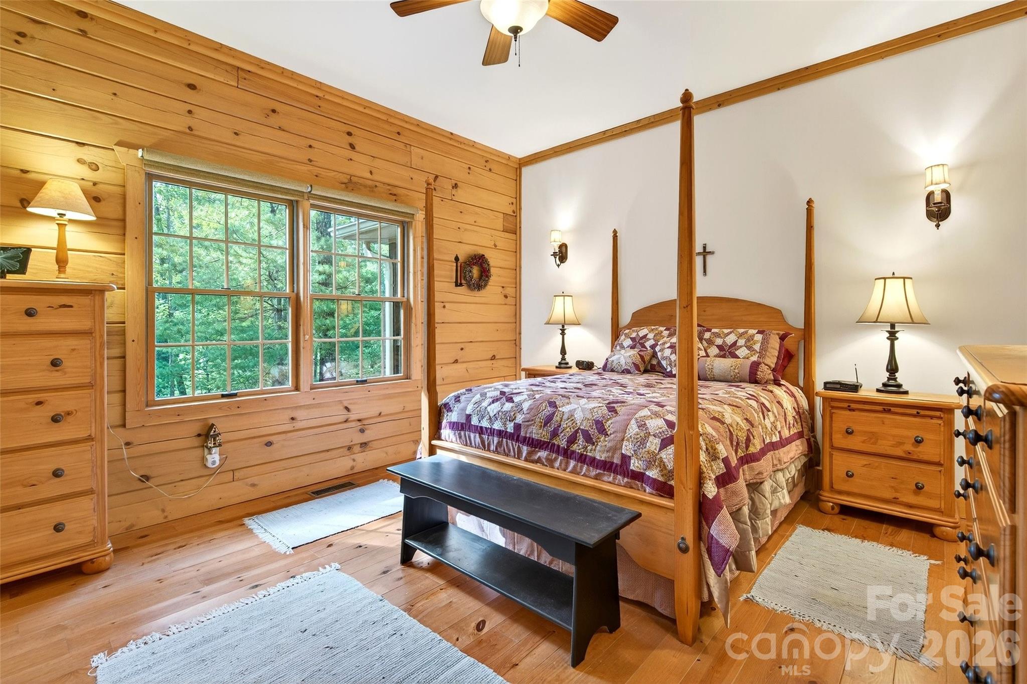240 Ravenswood Drive — Marion