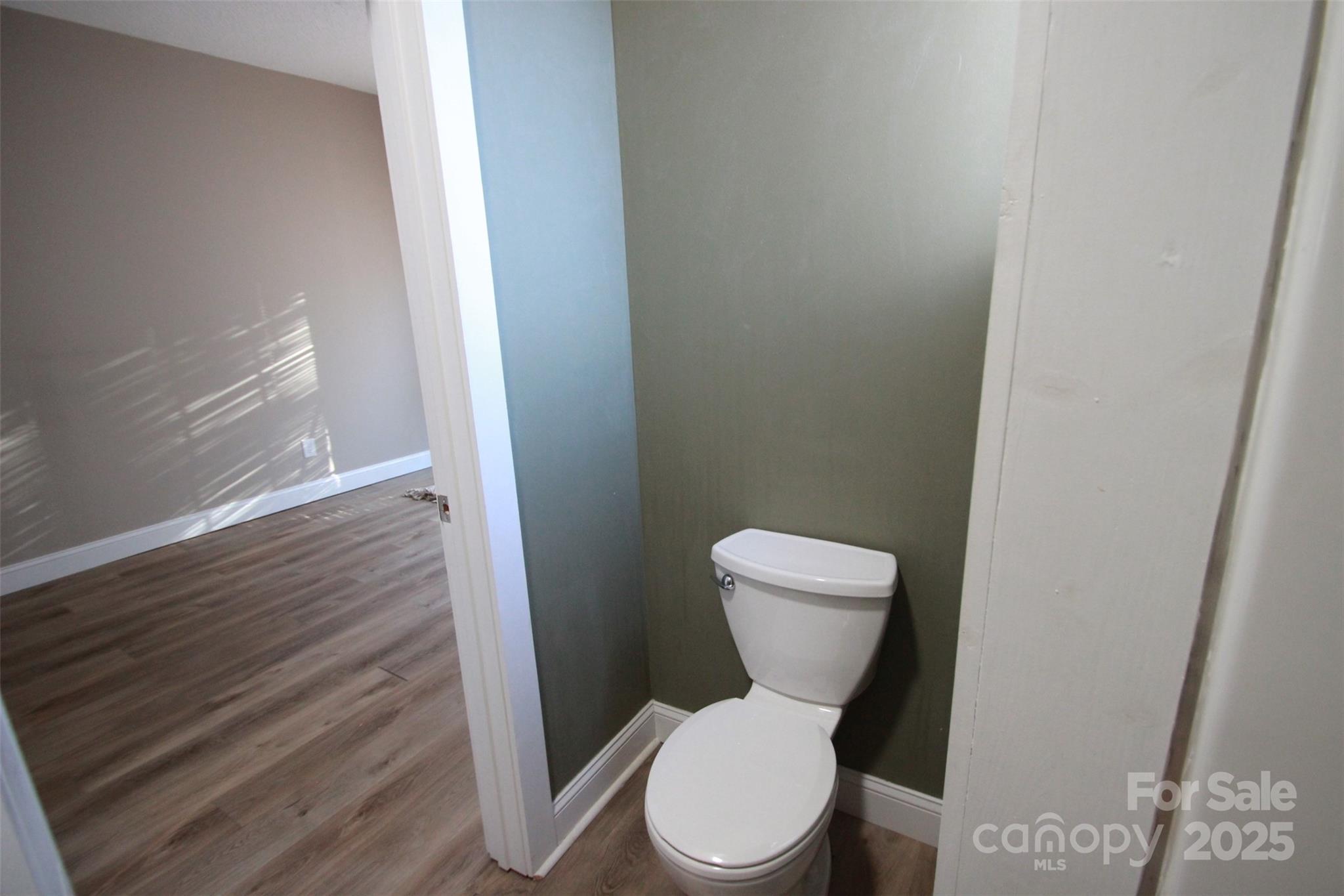 206 Frances Street — Clover