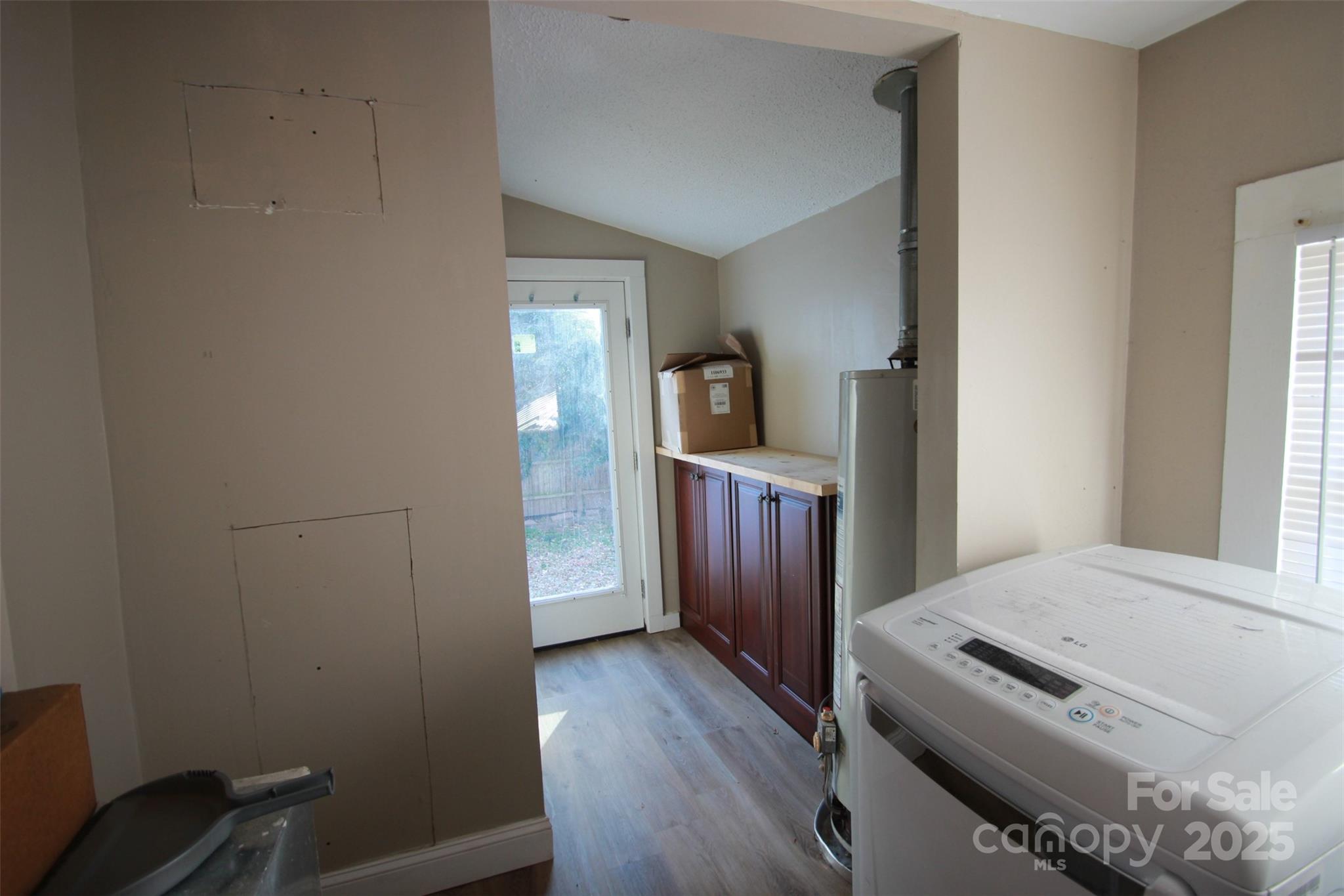 206 Frances Street — Clover