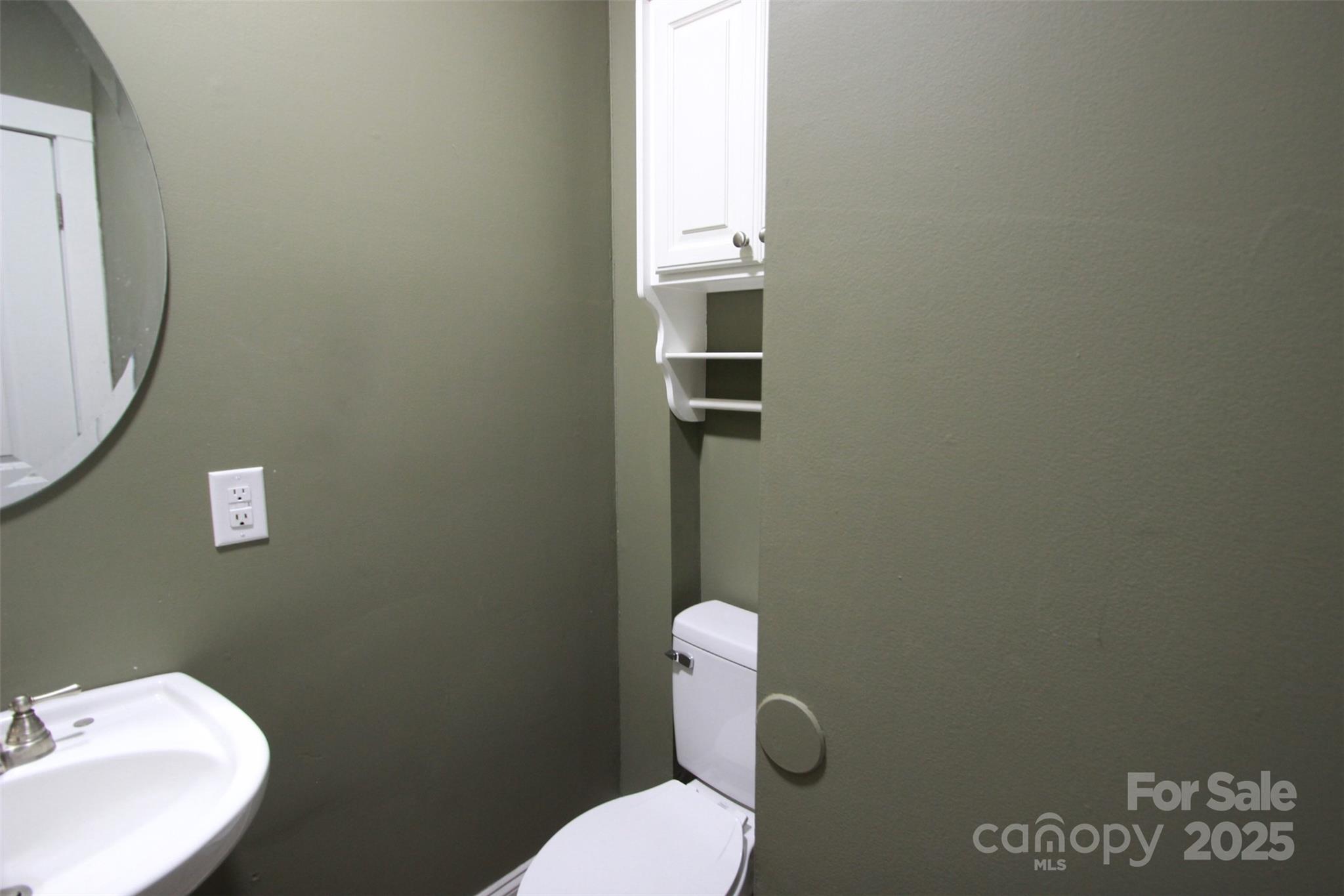 206 Frances Street — Clover