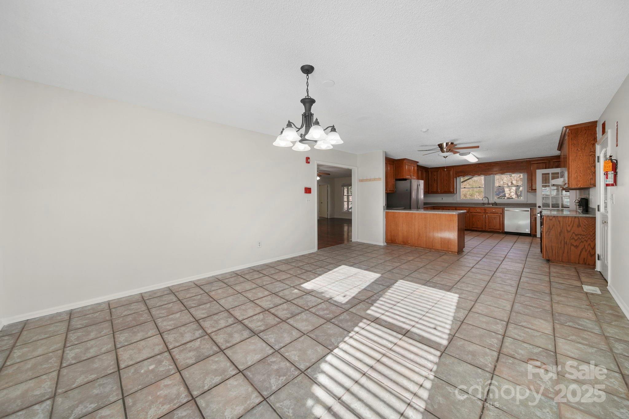 1015 Elizabeth Drive — Dallas
