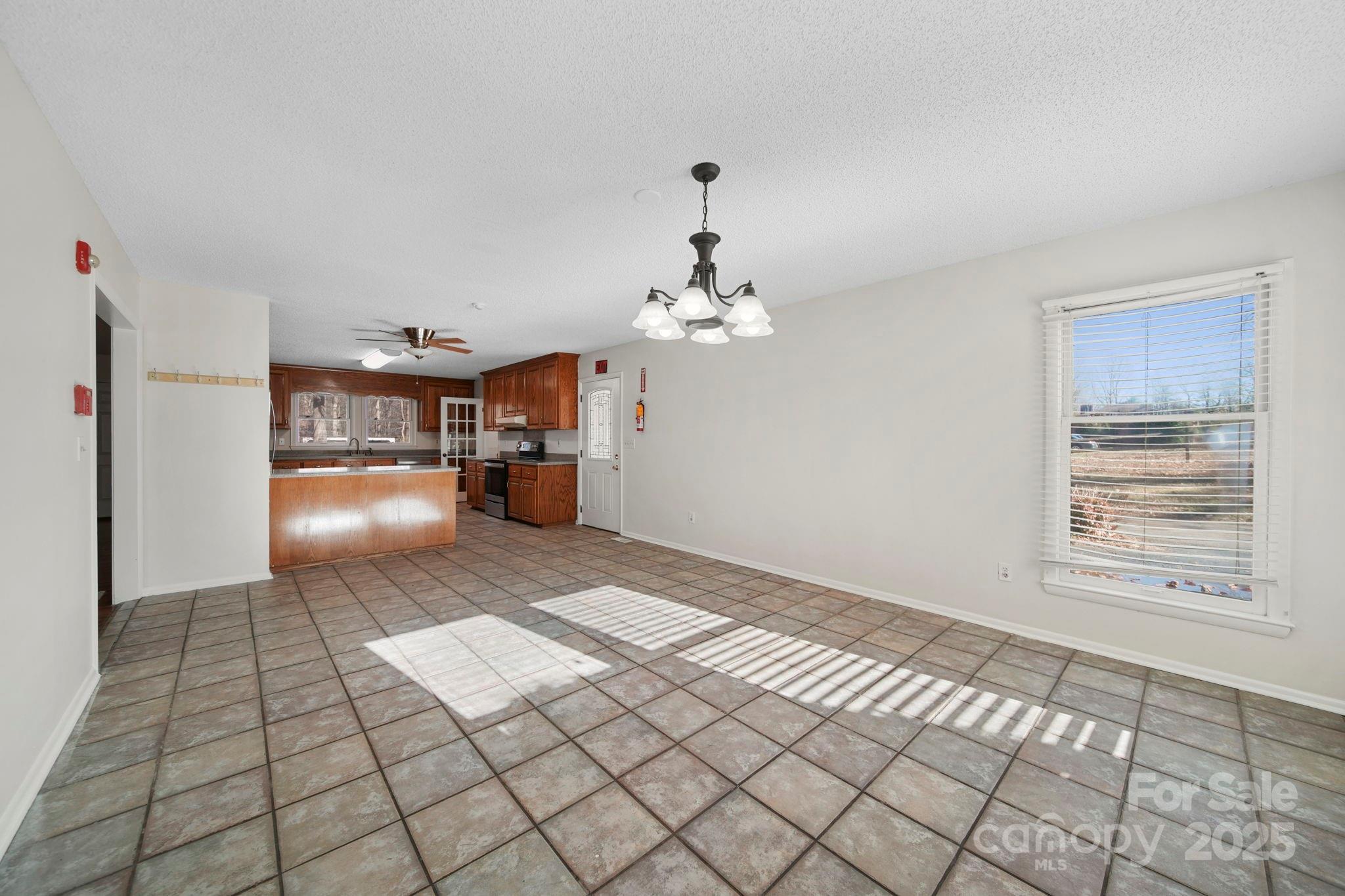 1015 Elizabeth Drive — Dallas