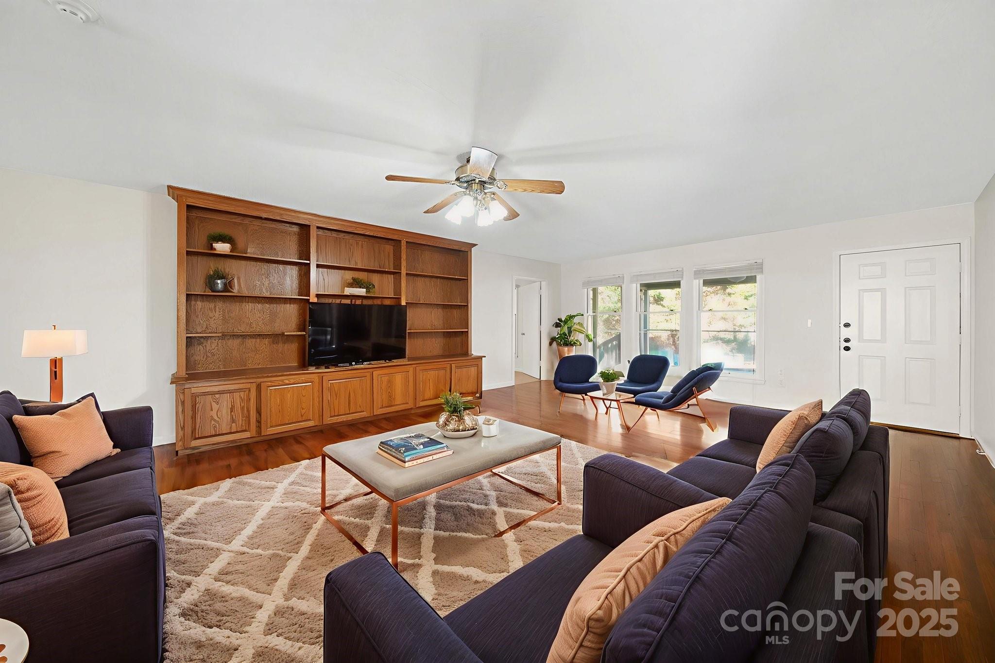 1015 Elizabeth Drive — Dallas