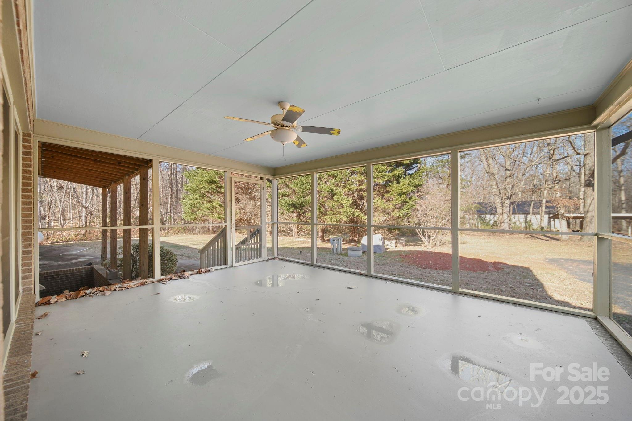 1015 Elizabeth Drive — Dallas