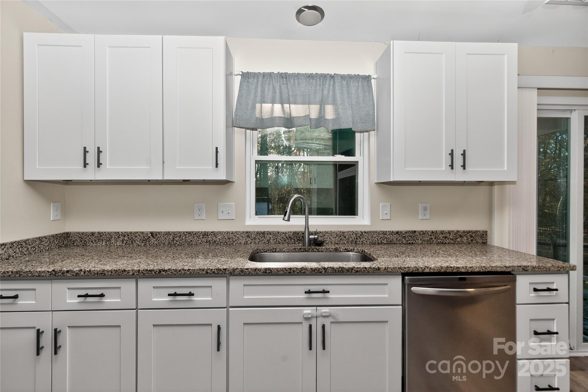 2907 Ashe Croft Drive — Indian Trail