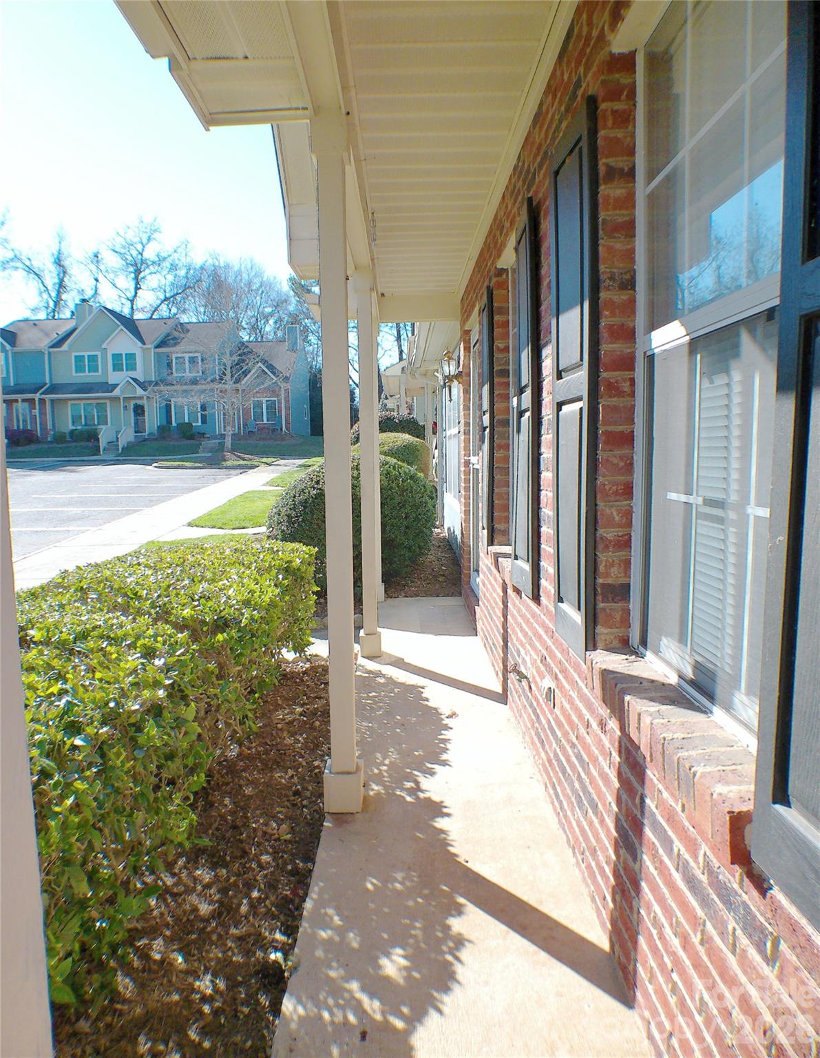 9112 Four Mile Creek Road — Charlotte