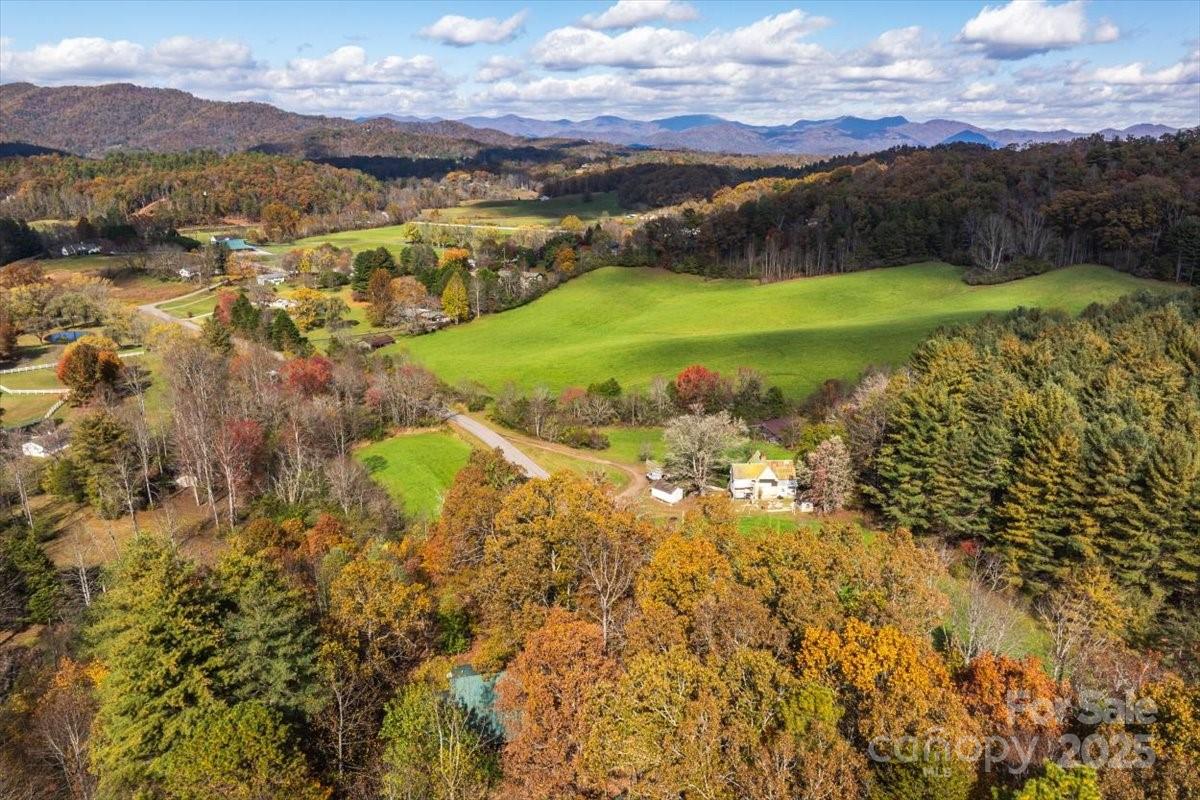 87 Prater Cove Road — Franklin