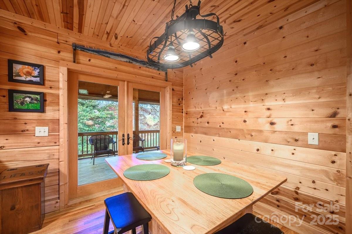 87 Prater Cove Road — Franklin