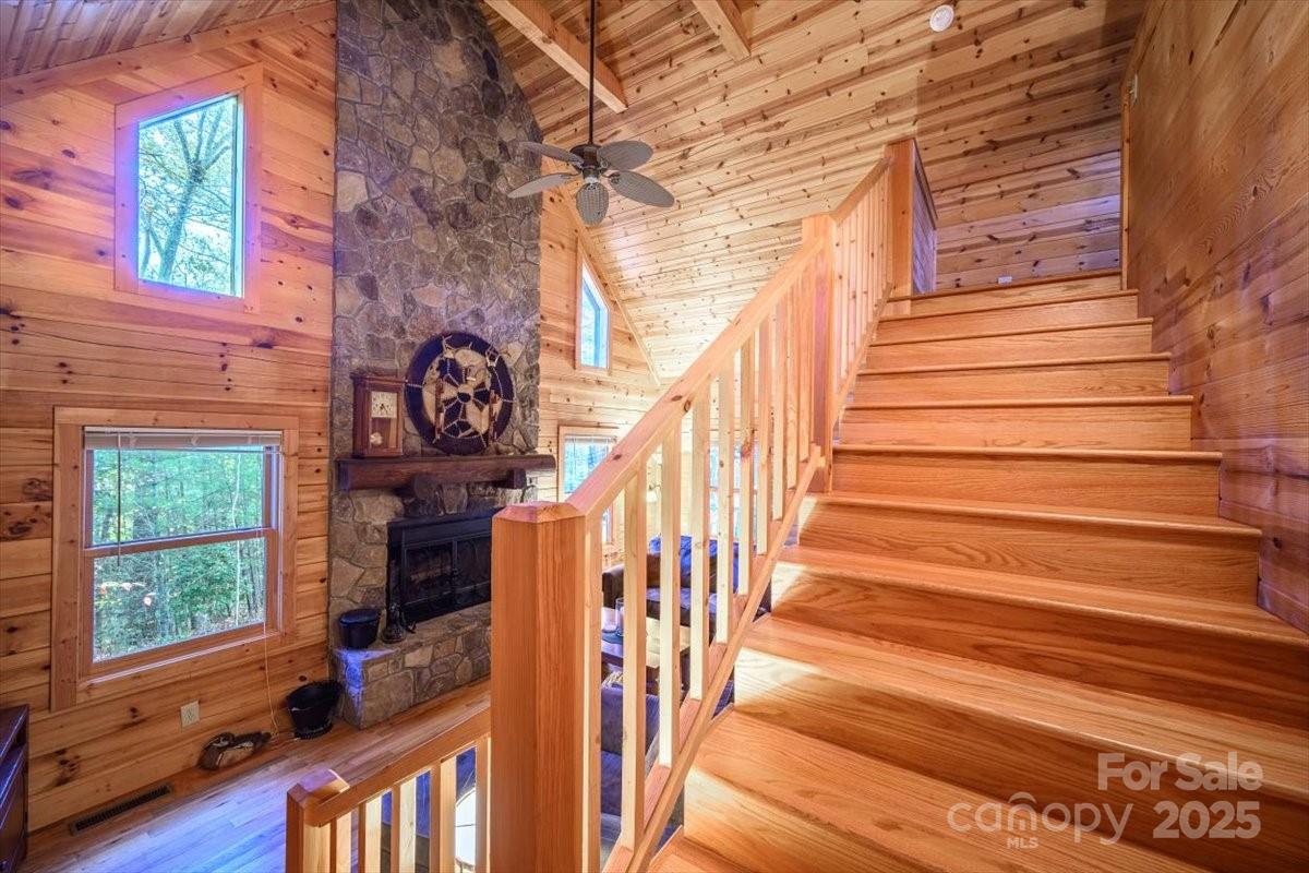 87 Prater Cove Road — Franklin
