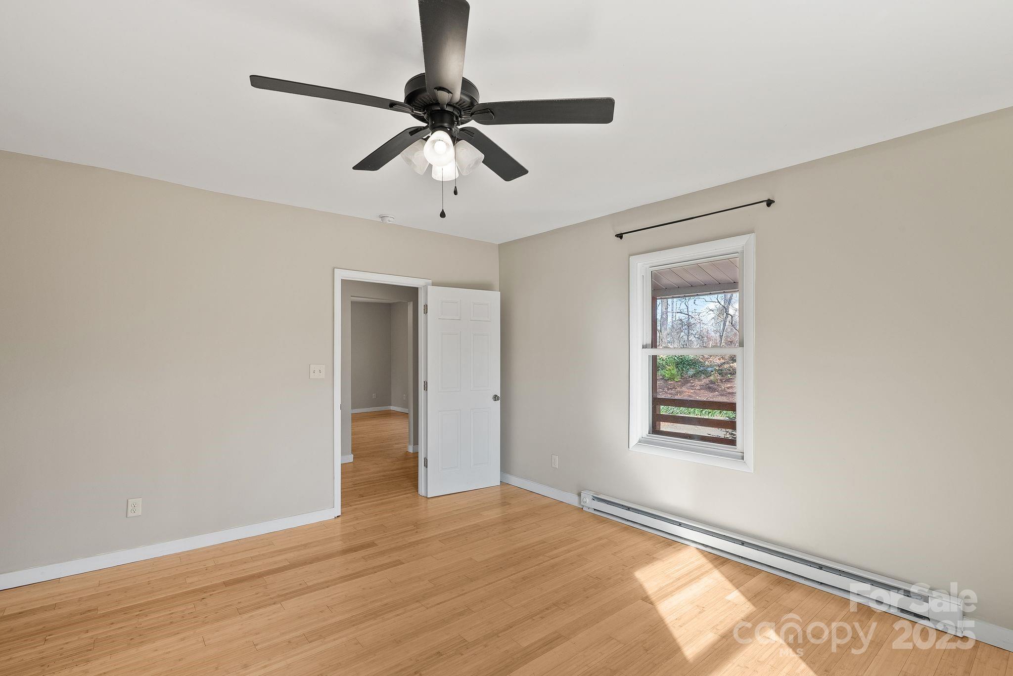 2 Worley Place — Asheville
