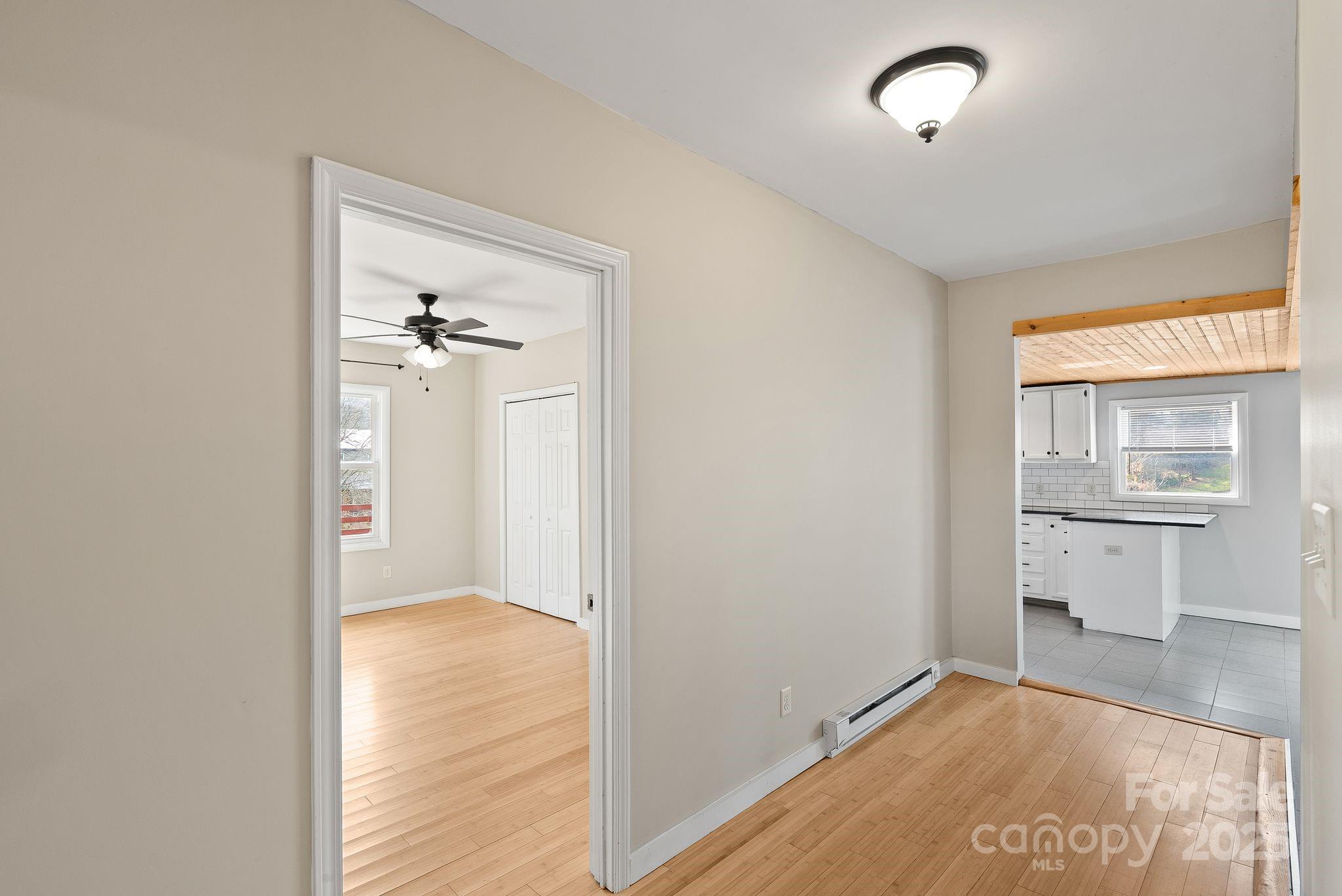 2 Worley Place — Asheville