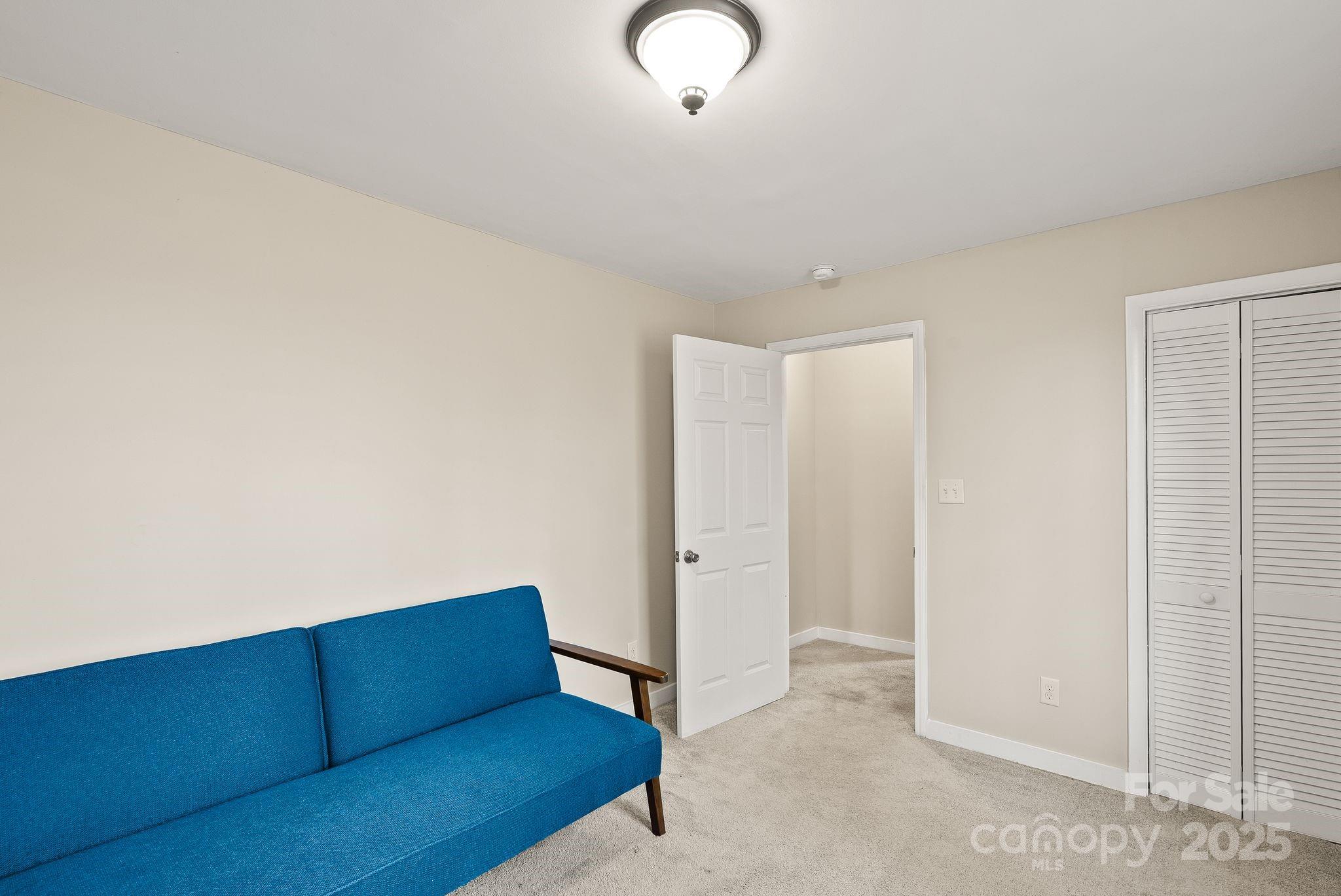 2 Worley Place — Asheville