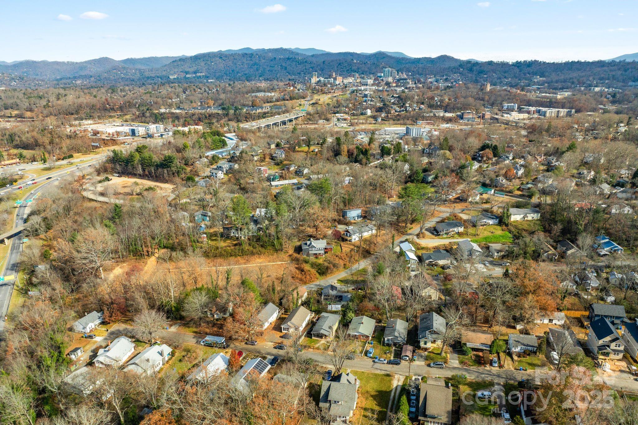 2 Worley Place — Asheville