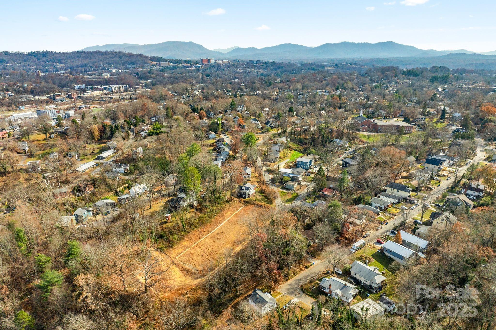 2 Worley Place — Asheville