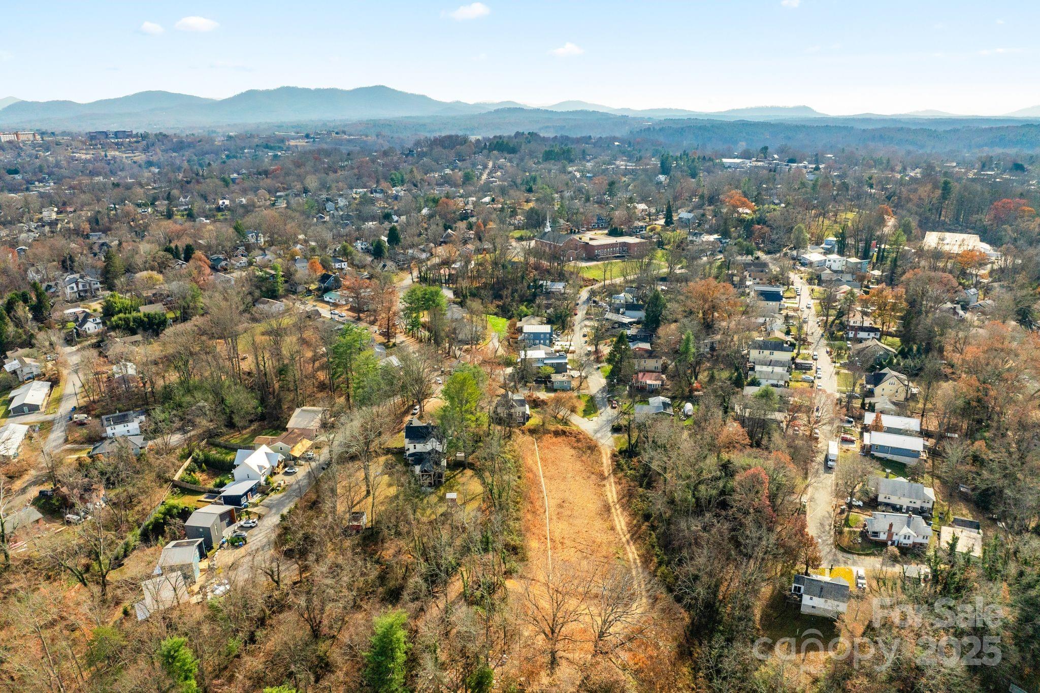 2 Worley Place — Asheville