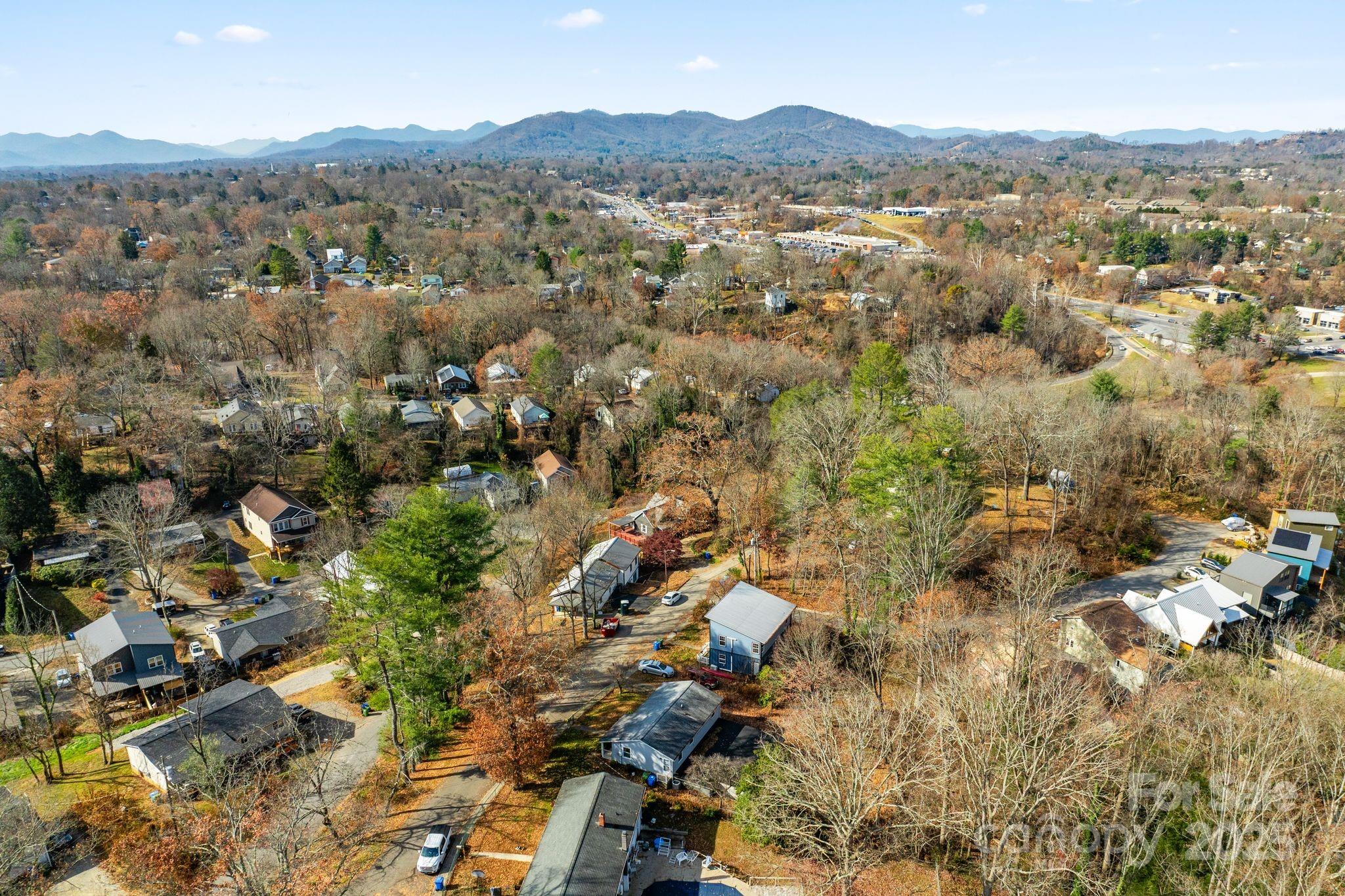 2 Worley Place — Asheville