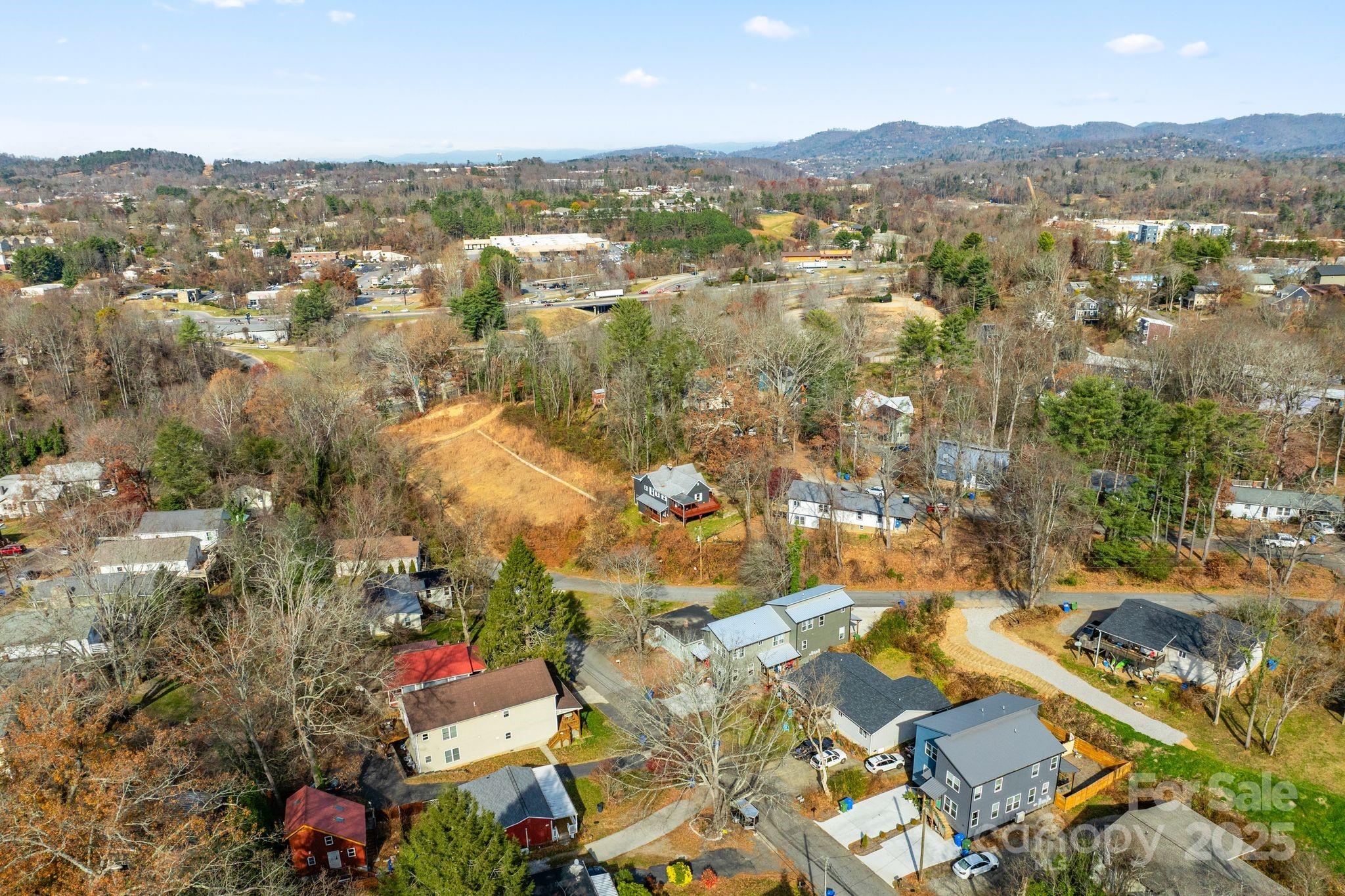 2 Worley Place — Asheville