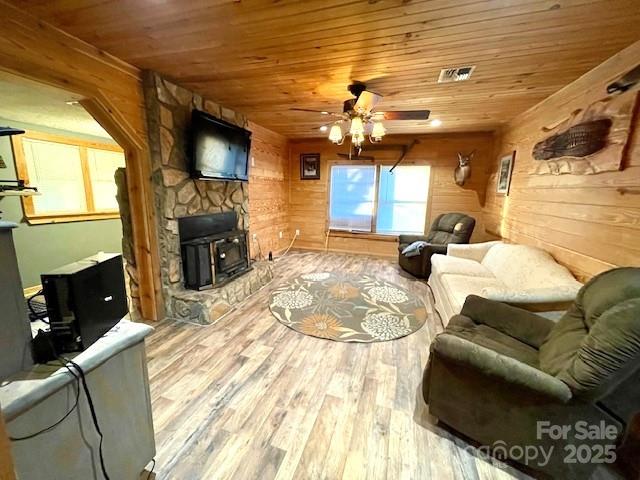 935 E US 74 Business Highway — Ellenboro