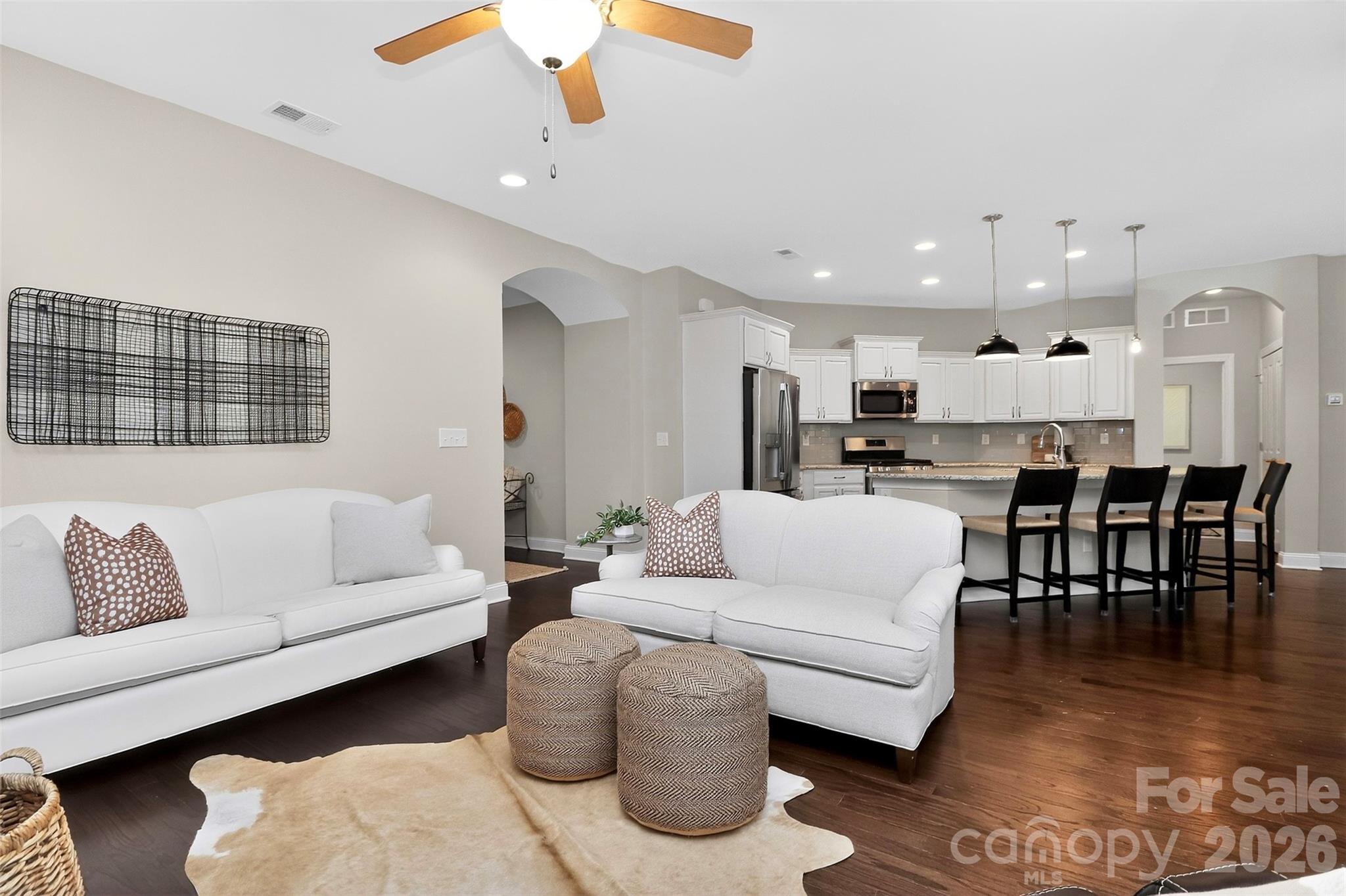 7933 Parknoll Drive — Huntersville