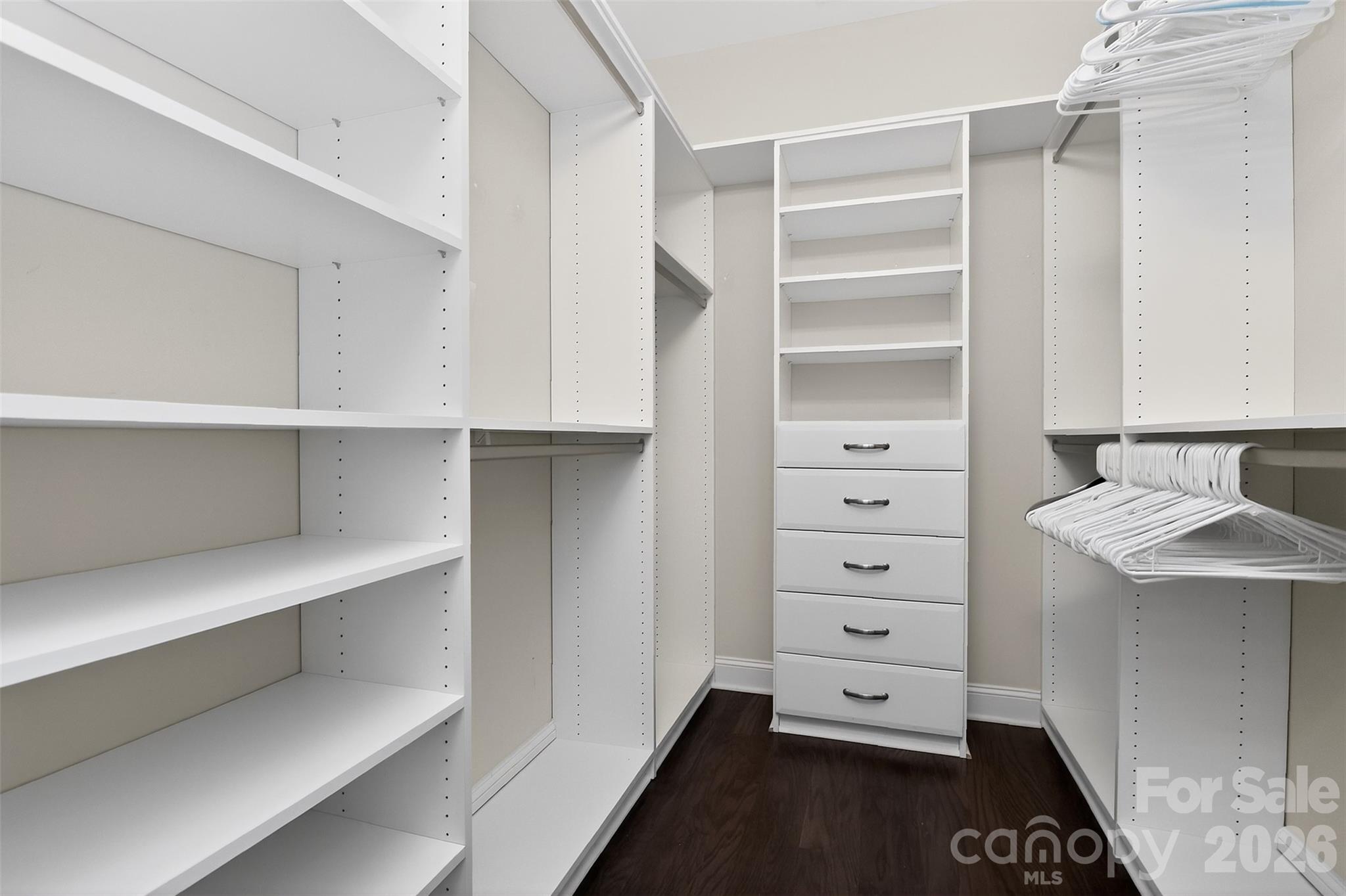 7933 Parknoll Drive — Huntersville